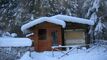 Caravane et auvent aménagé été et hiver camping du Grand Paradis