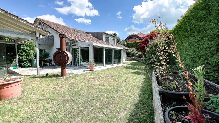 Casa CH-1713 St. Antoni
