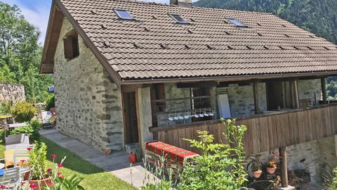 Rustic house IT-28875 Canfinello