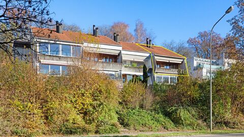 Renovierte Wohnung mit Aussicht an gut erschlossener Lage