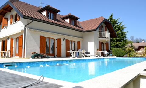 Thoiry - Magnifique villa avec piscine