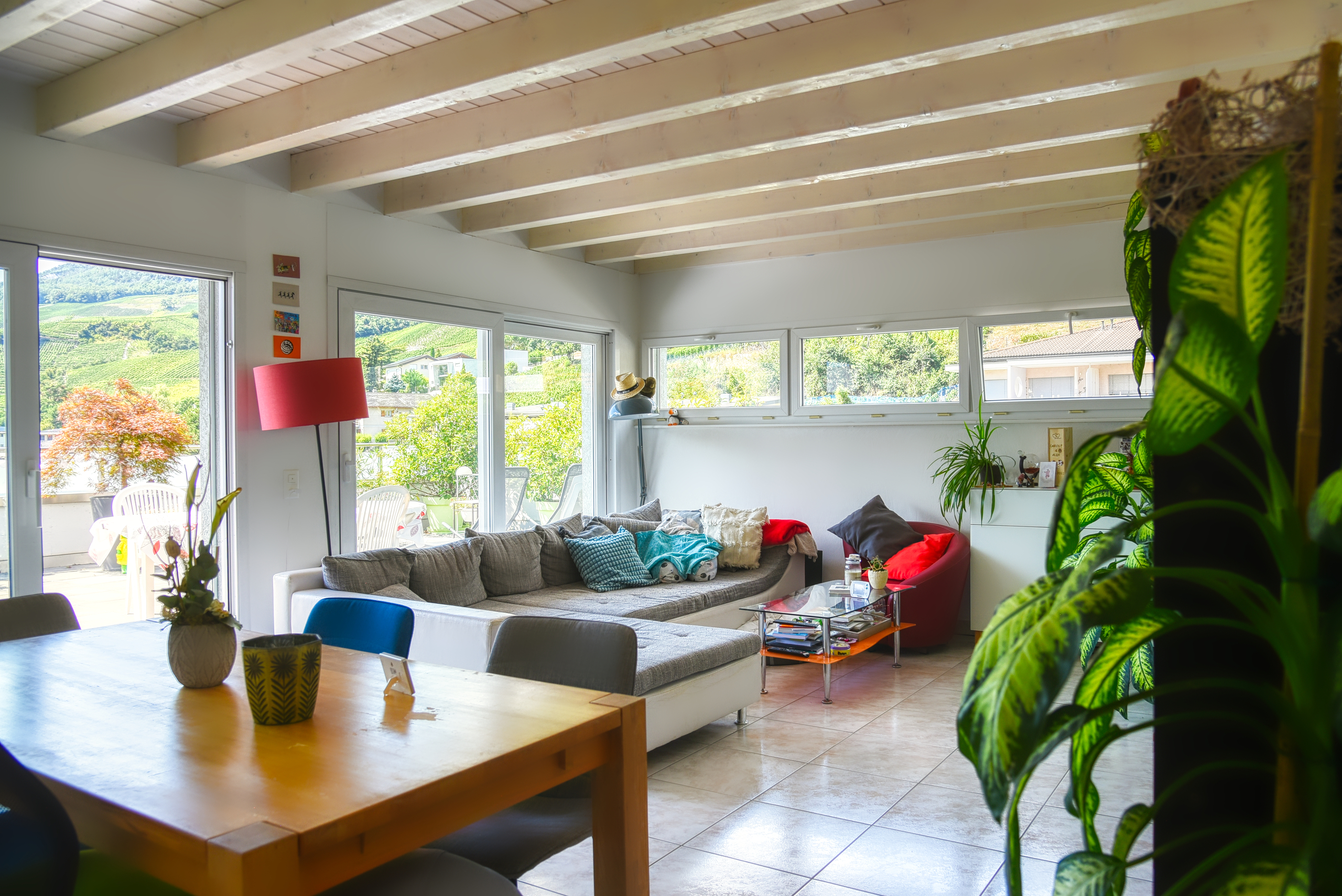 Attique Sierre - Salon et salle à manger Attique Sierre - Salon et salle à manger