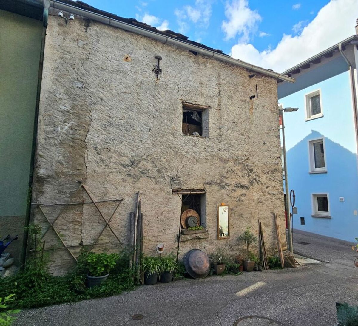 Picture 2
