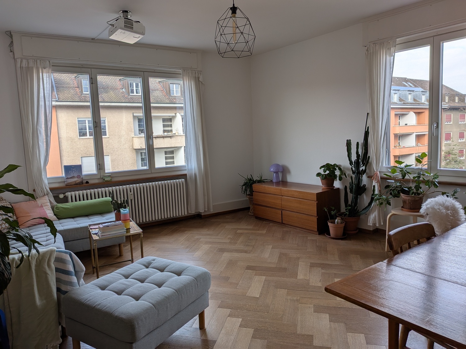 Firstview
