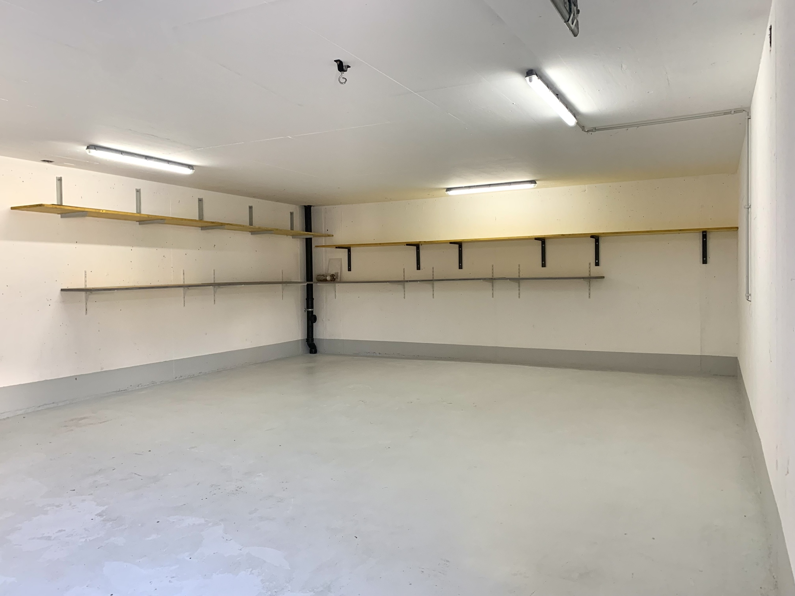 Garage 70m2 Garage 70m2