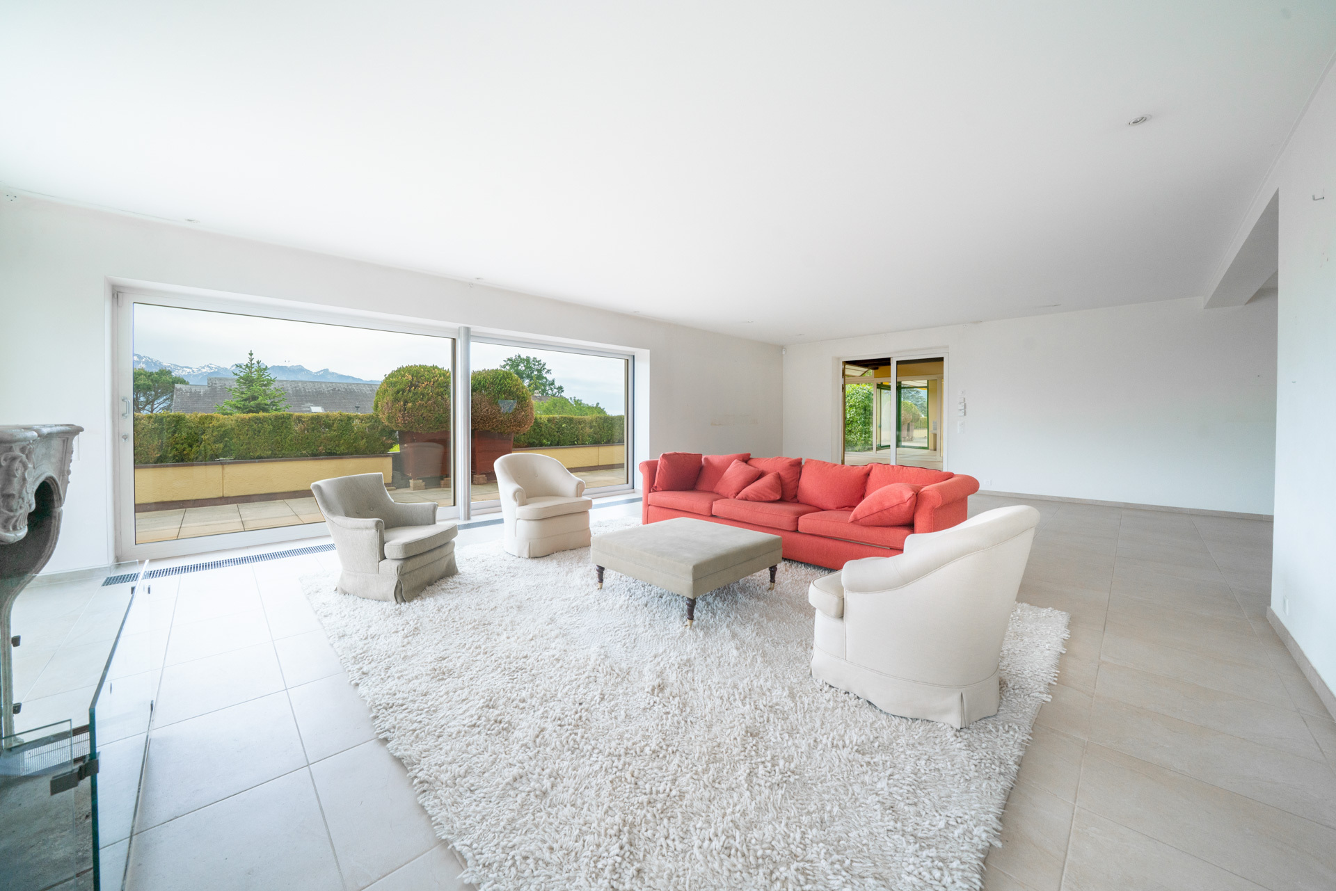 Interior view 2