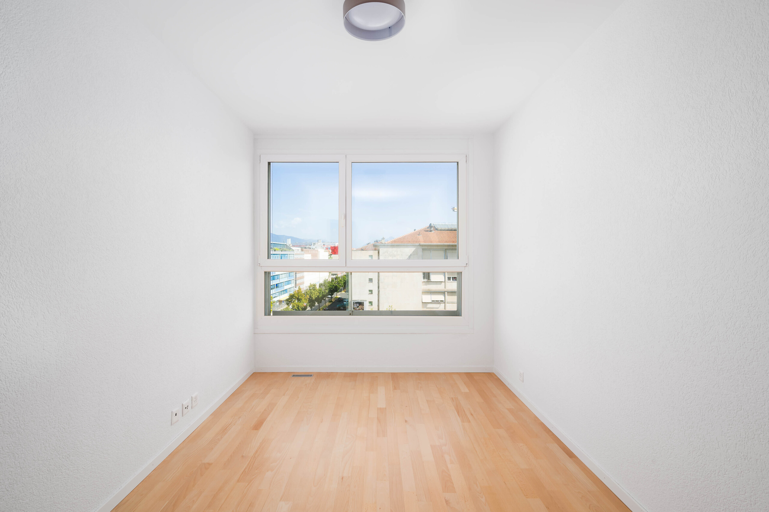 Interior view 7