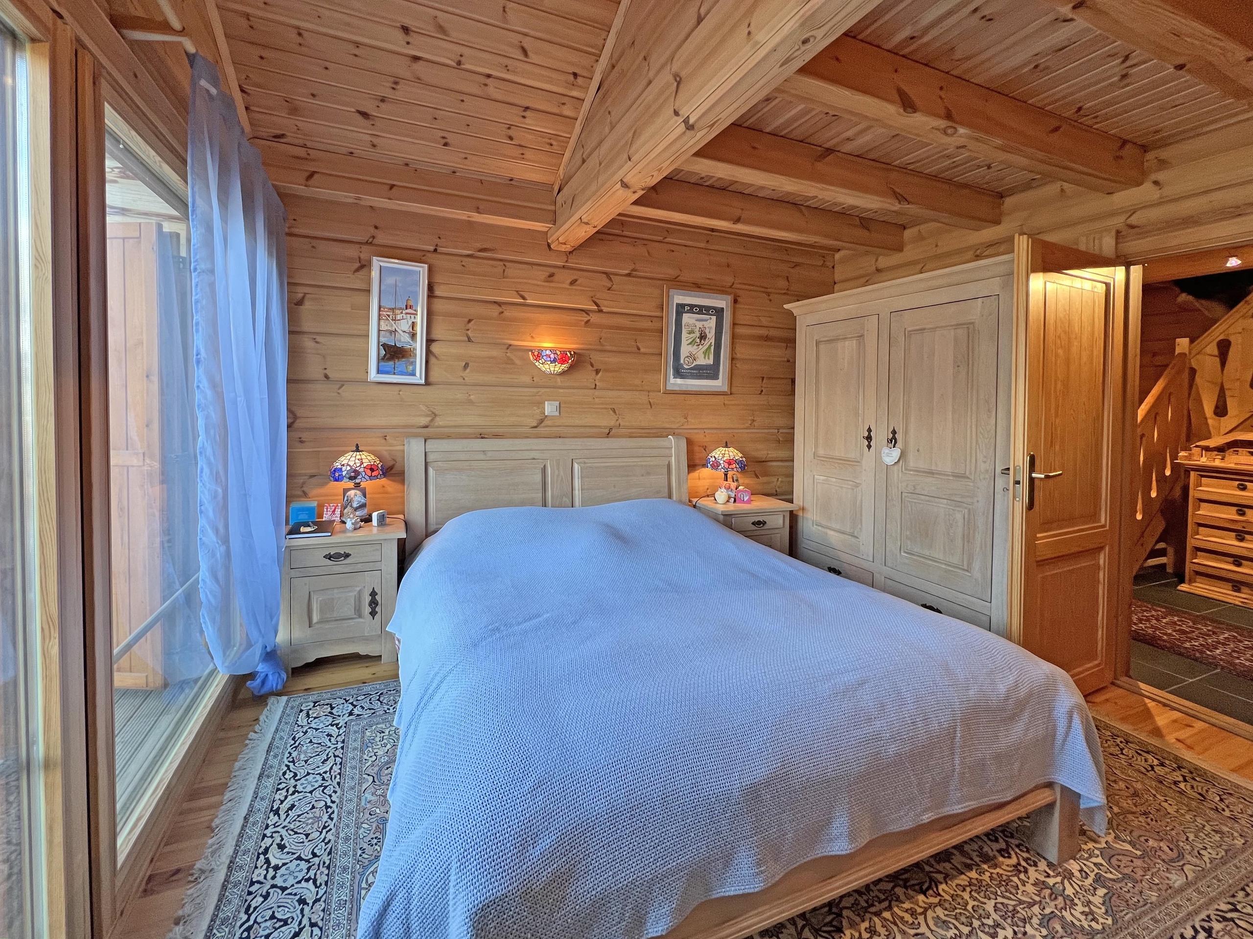Master bedroom - Rez-de-chaussée supérieur
