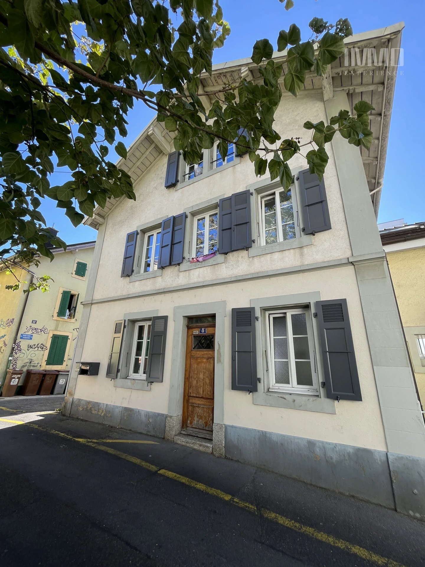 Foto 1