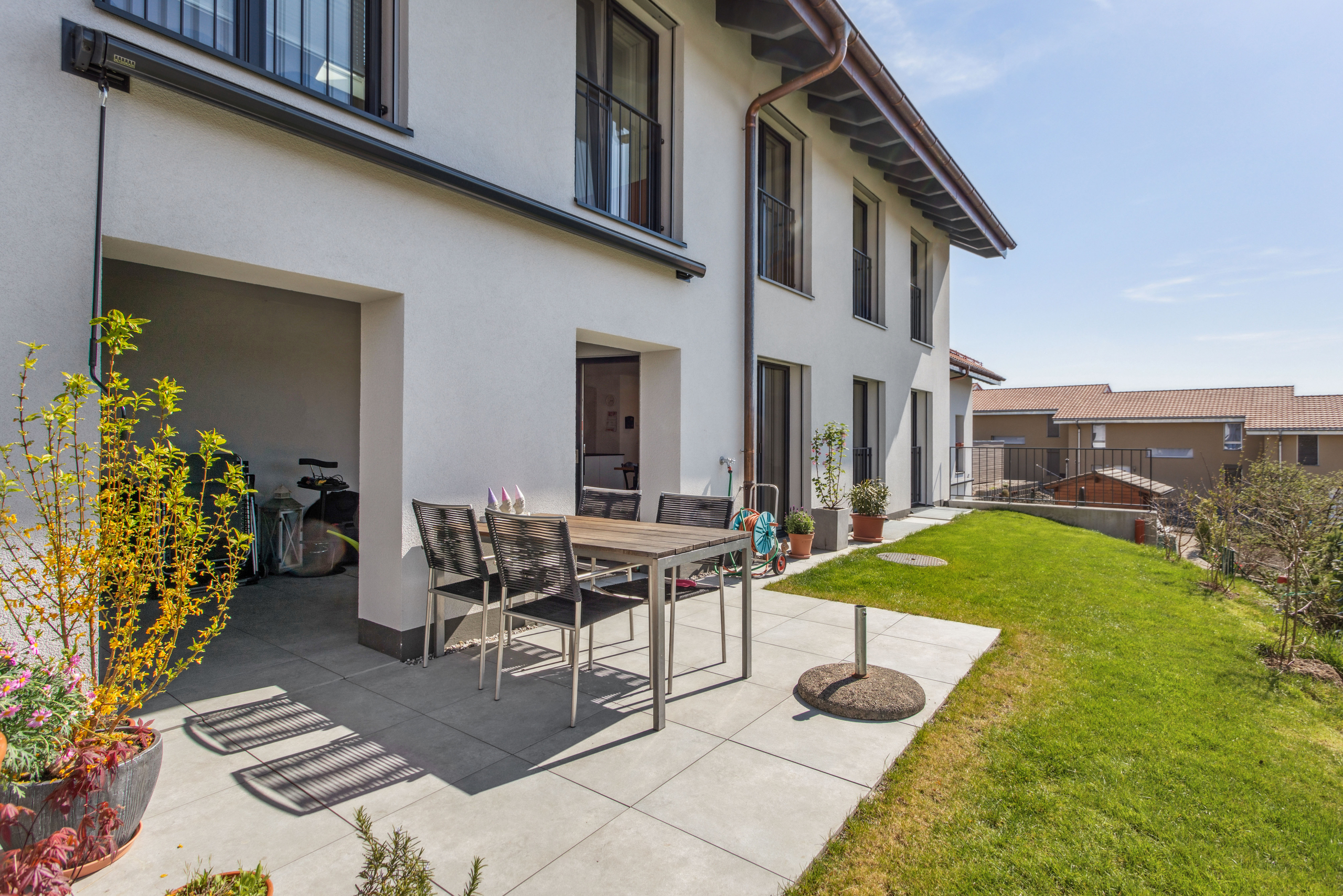 Die Terrasse und der Garten