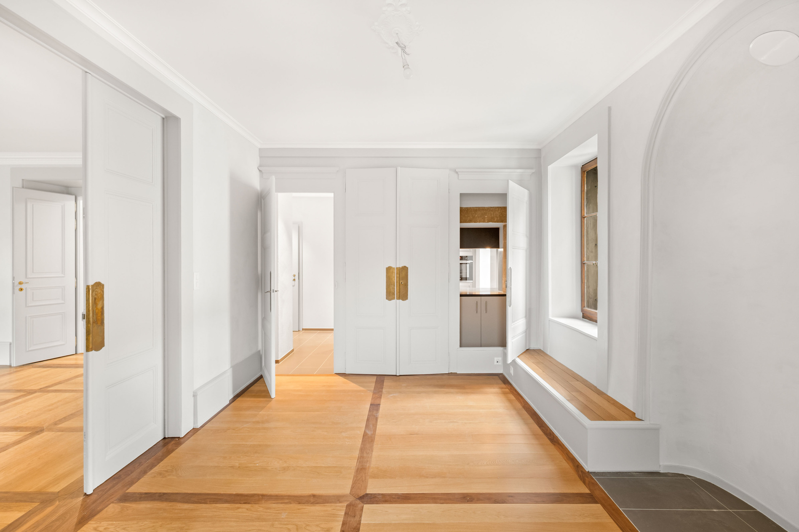 Interior view 2