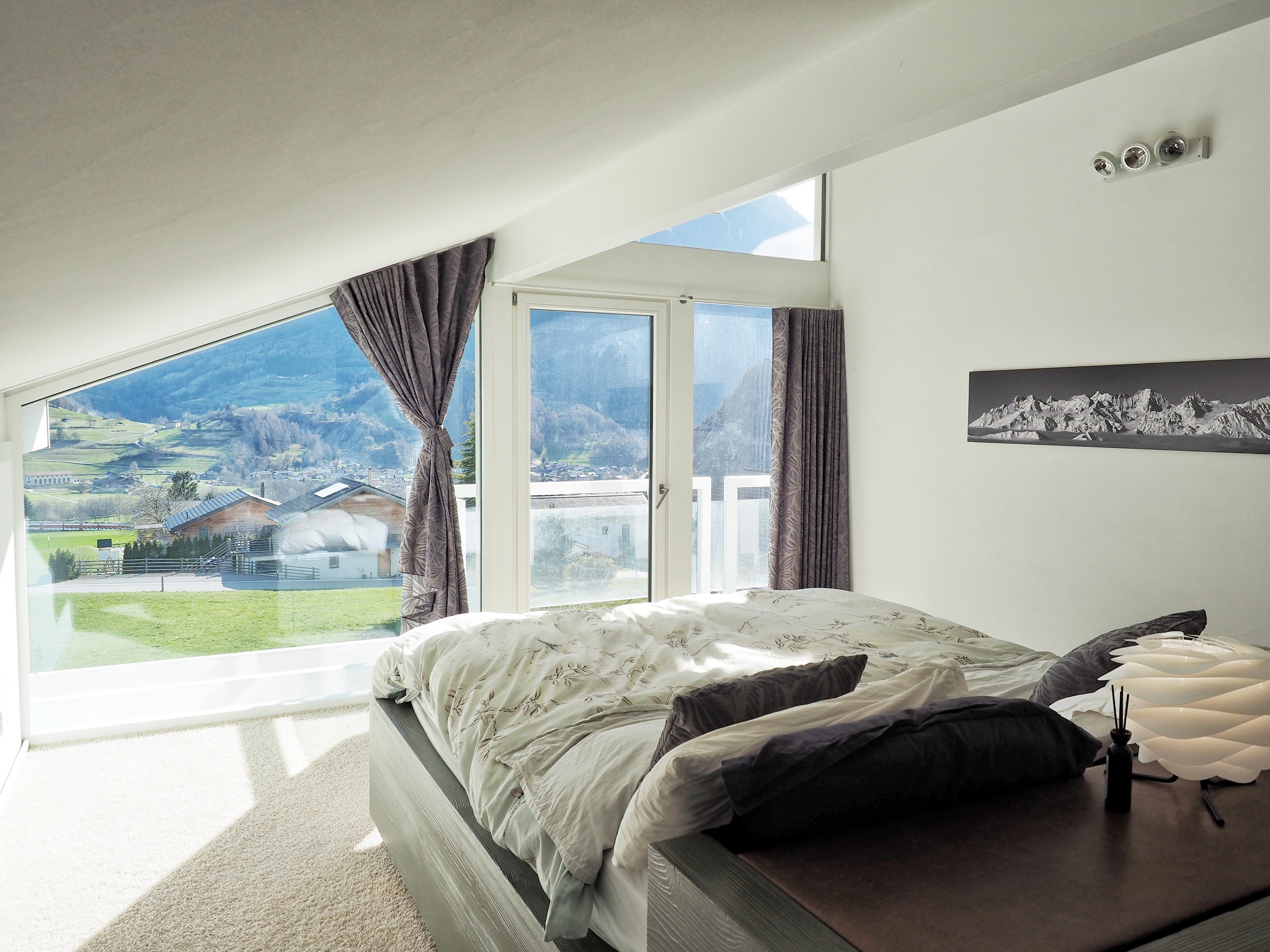 Interior view 7