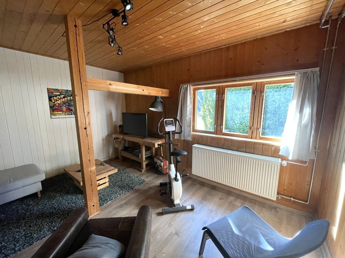 Photo 11