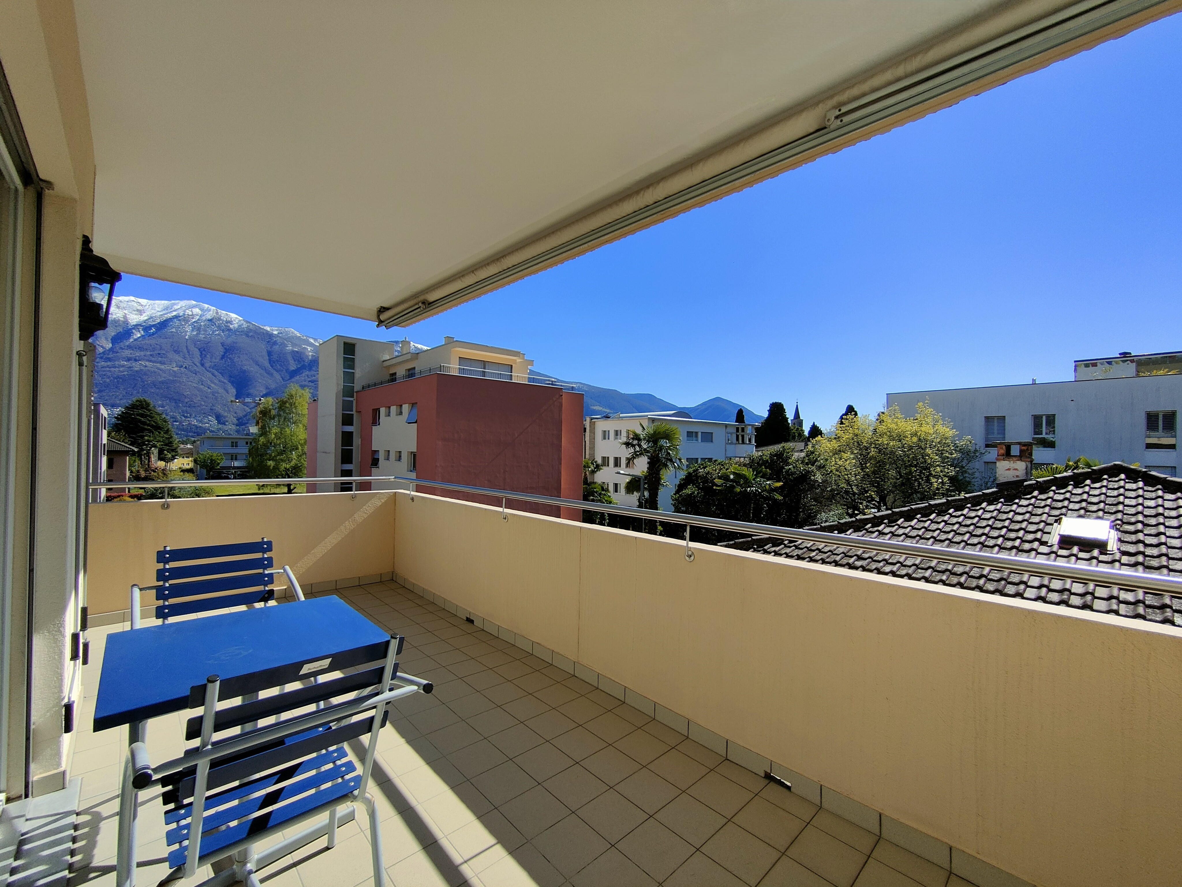 Terrazza sull'angolo più a sud del condominio