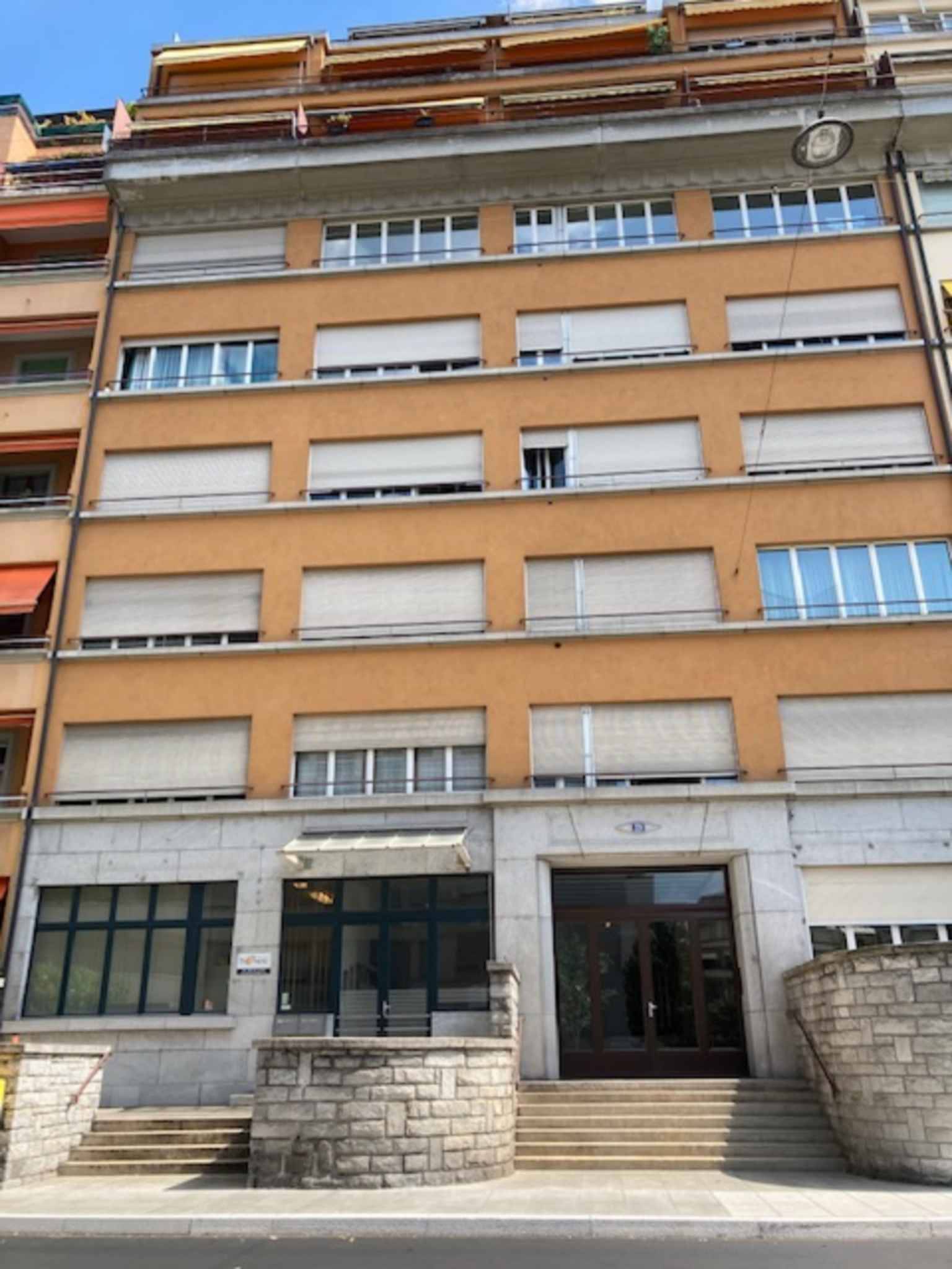 Firstview