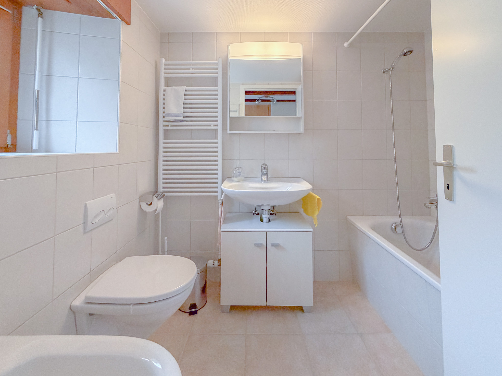 Rez-de-chaussée - salle d'eau 