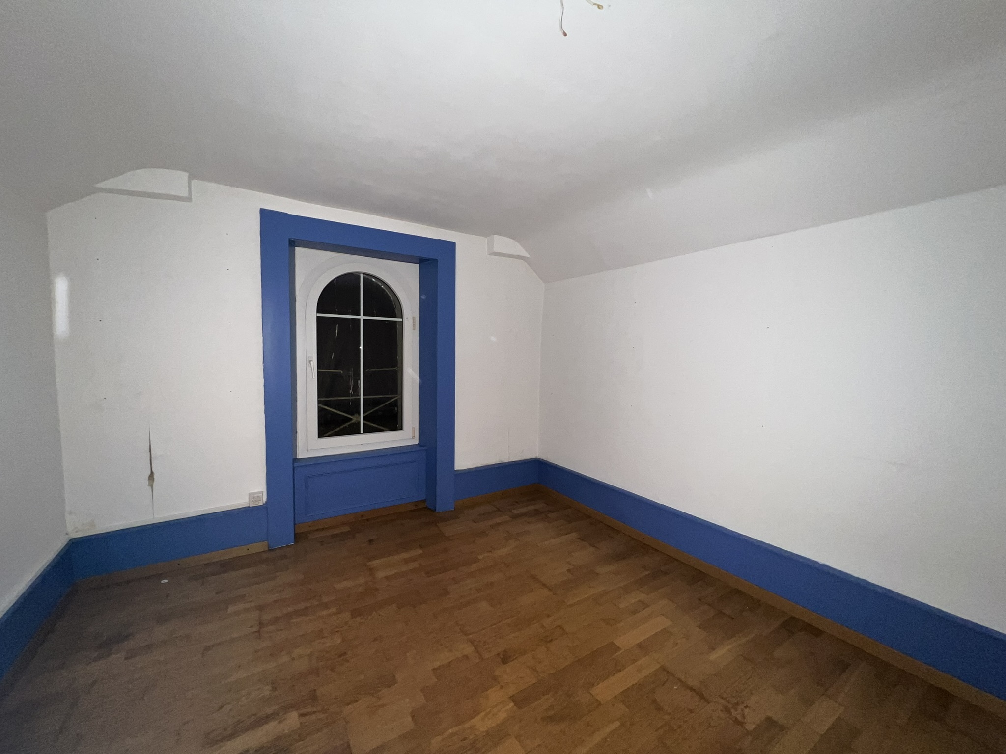 Interior view 10