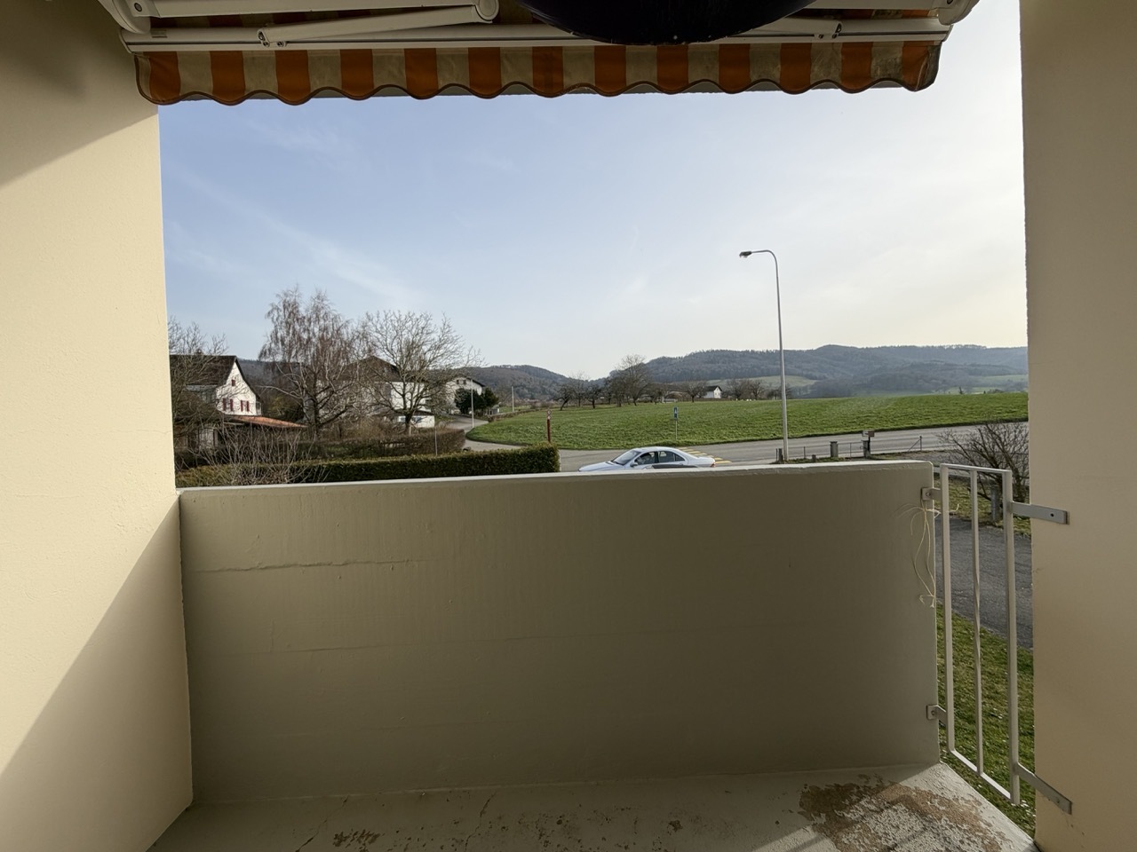 Exterior view 2