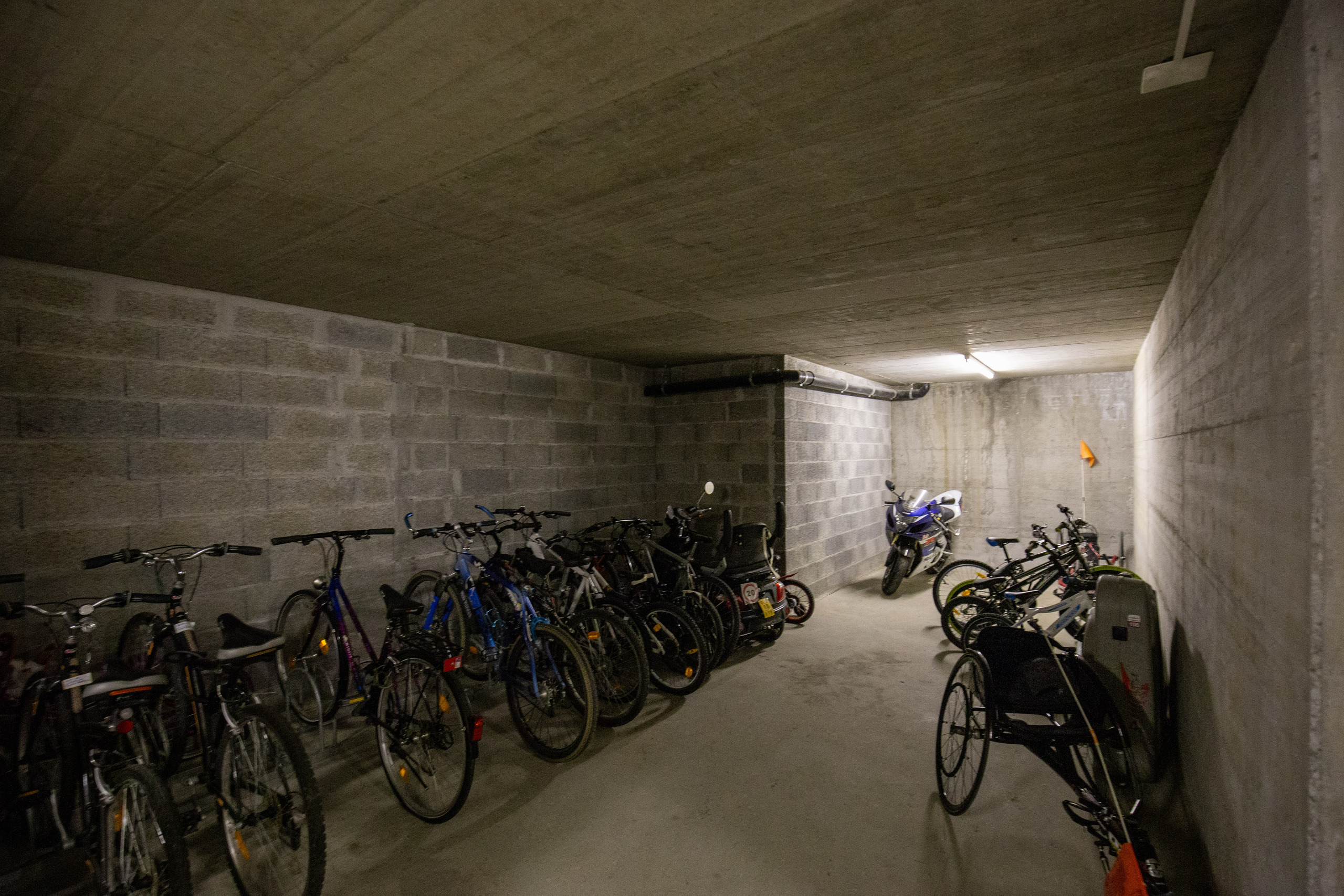 Interior view 22