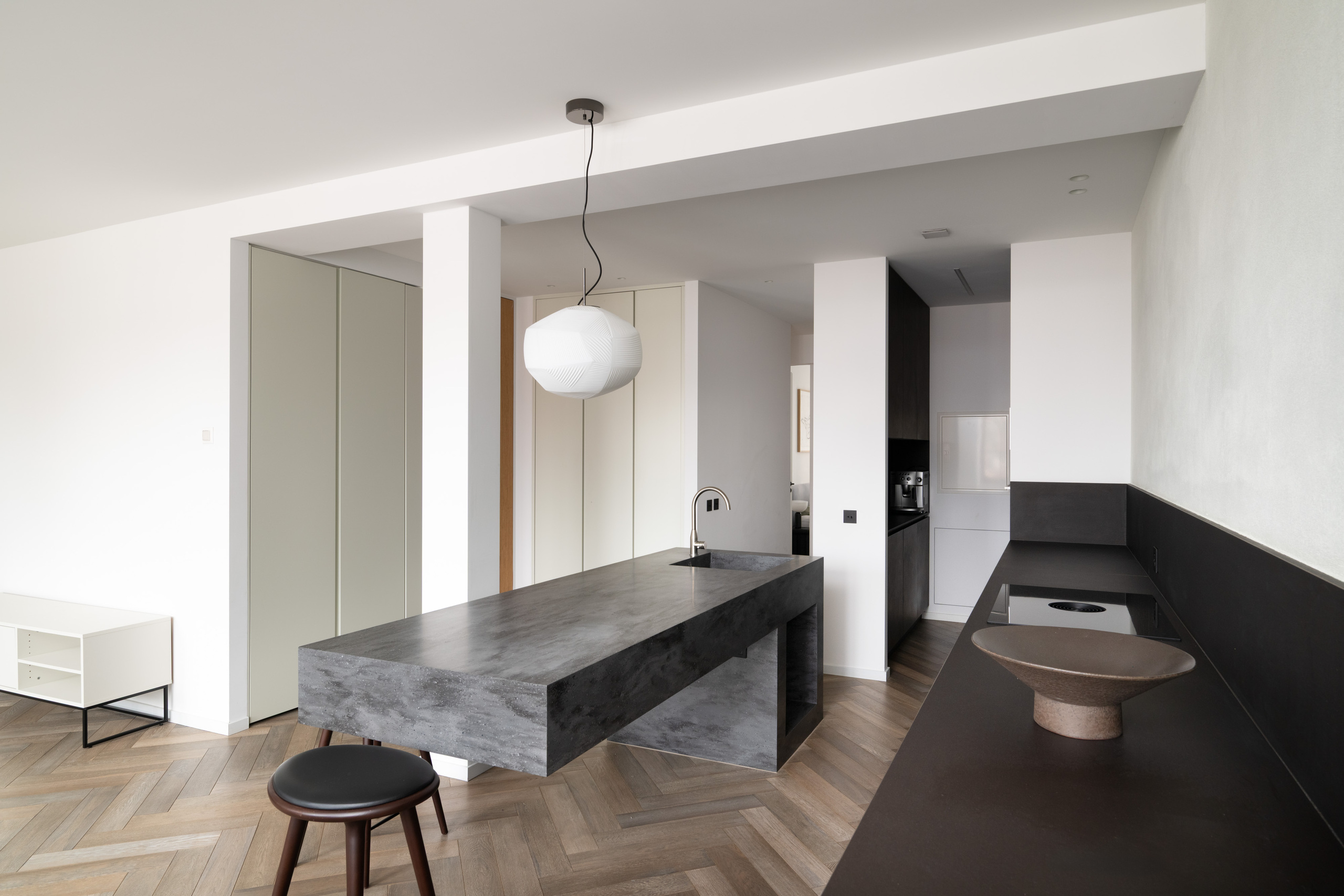Interior view 6