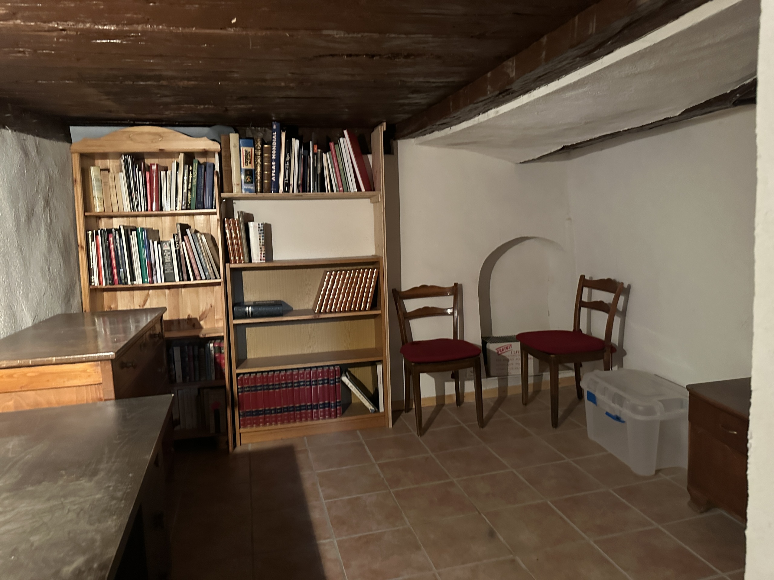 Appartement rez-inférieur Appartement rez-inférieur