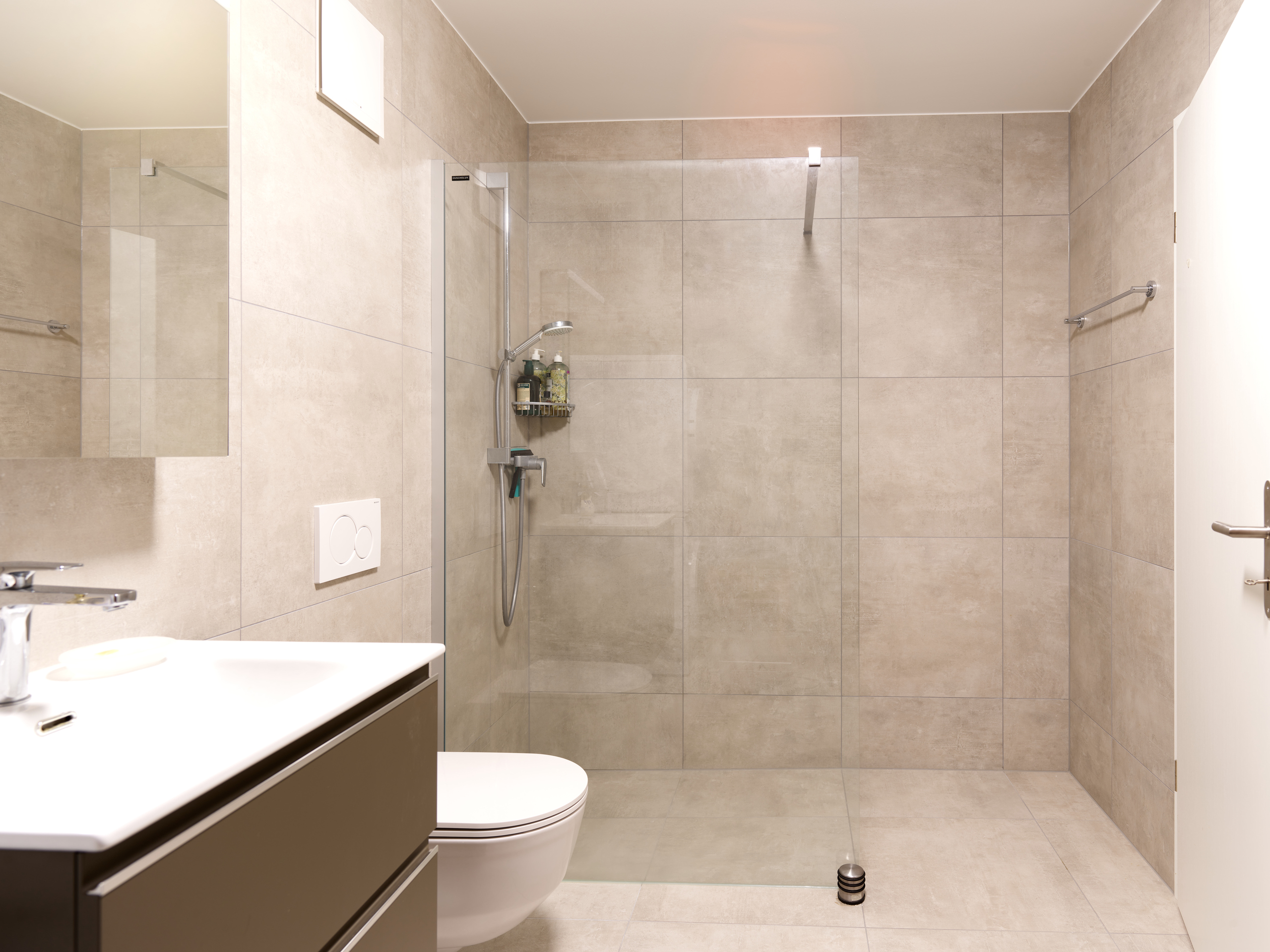 Interior view 4