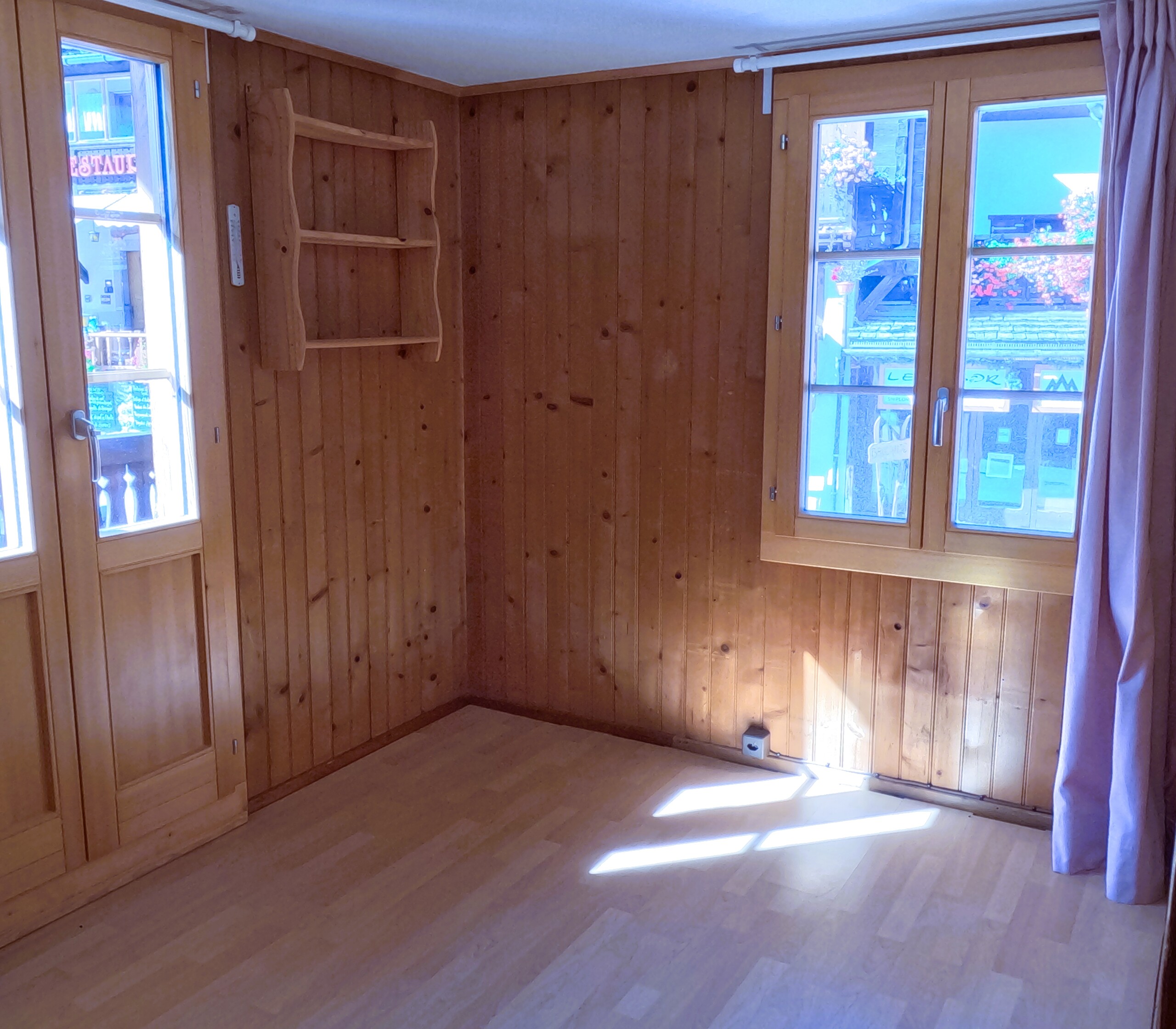 Chambre à coucher (2)