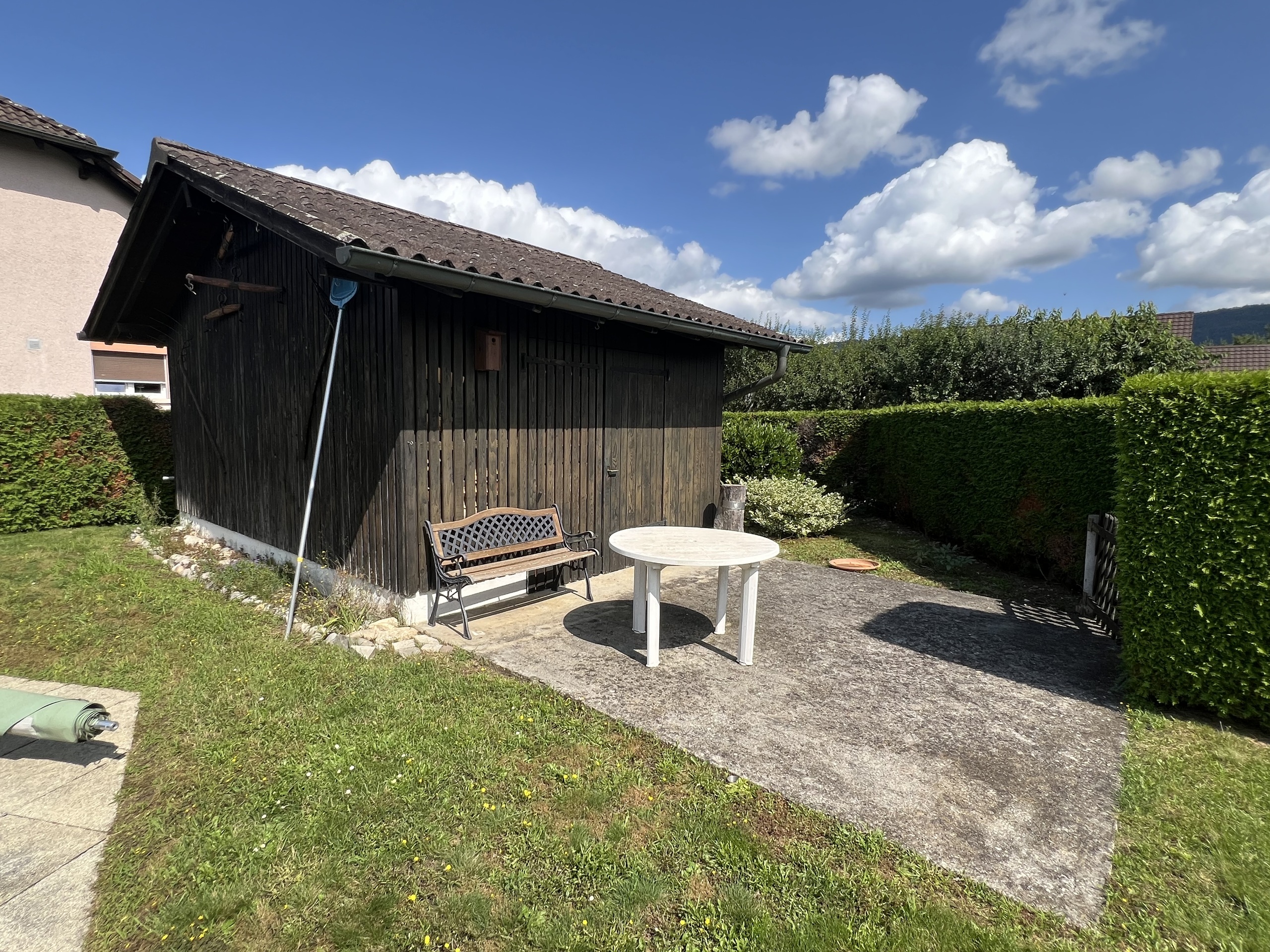 Garden shed that can be used as a workshop