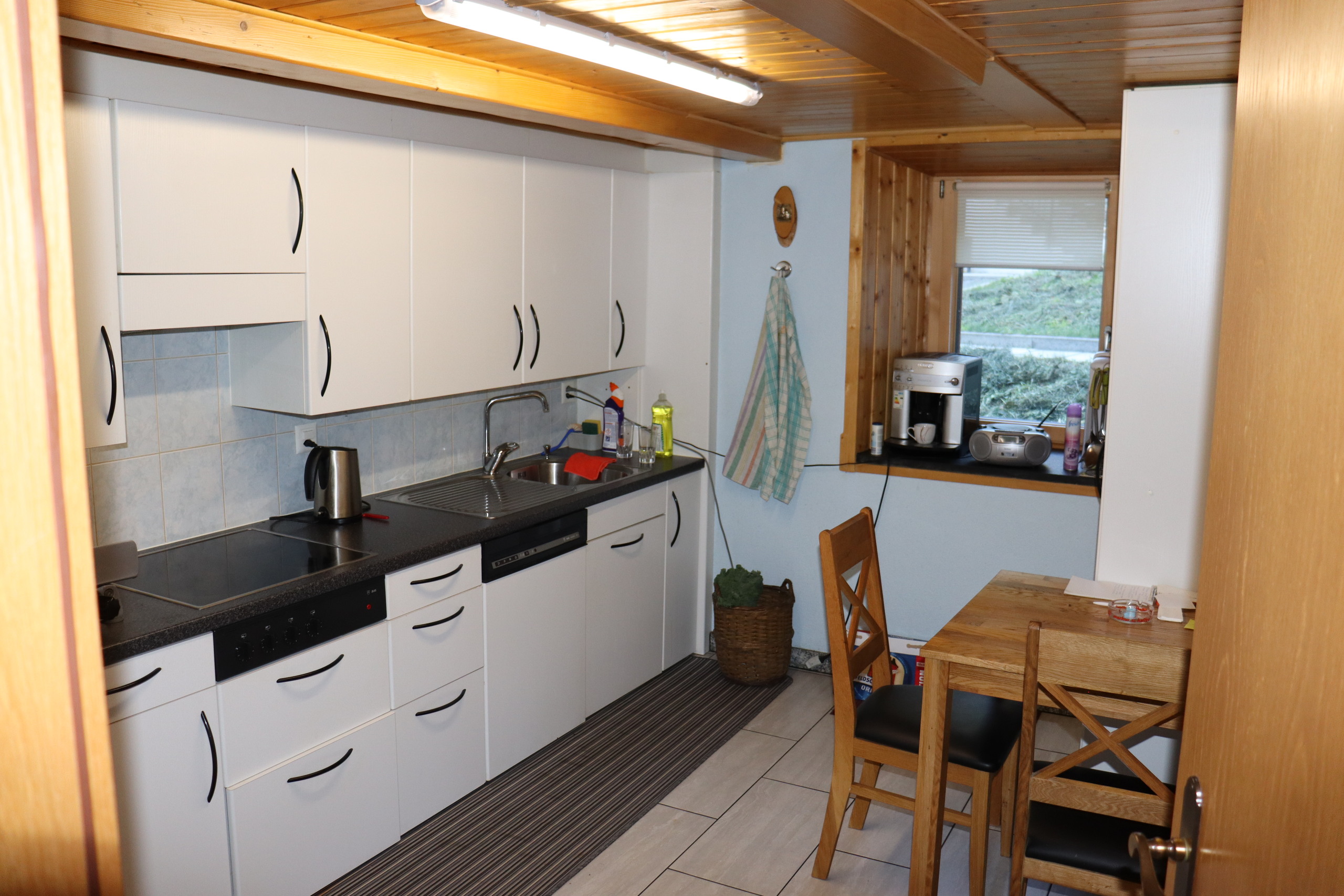 Picture 7