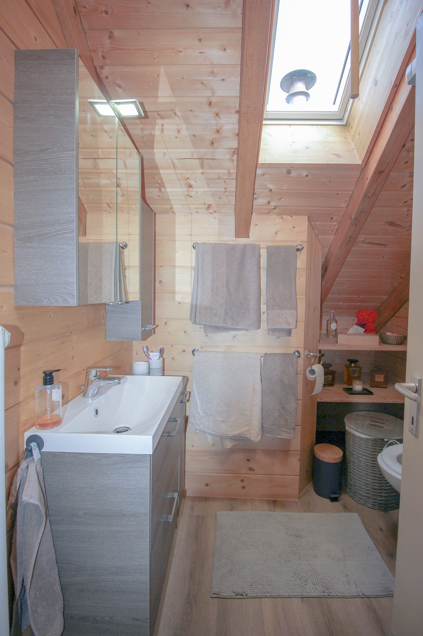 2ème étage - salle d'eau 2ème étage - salle d'eau