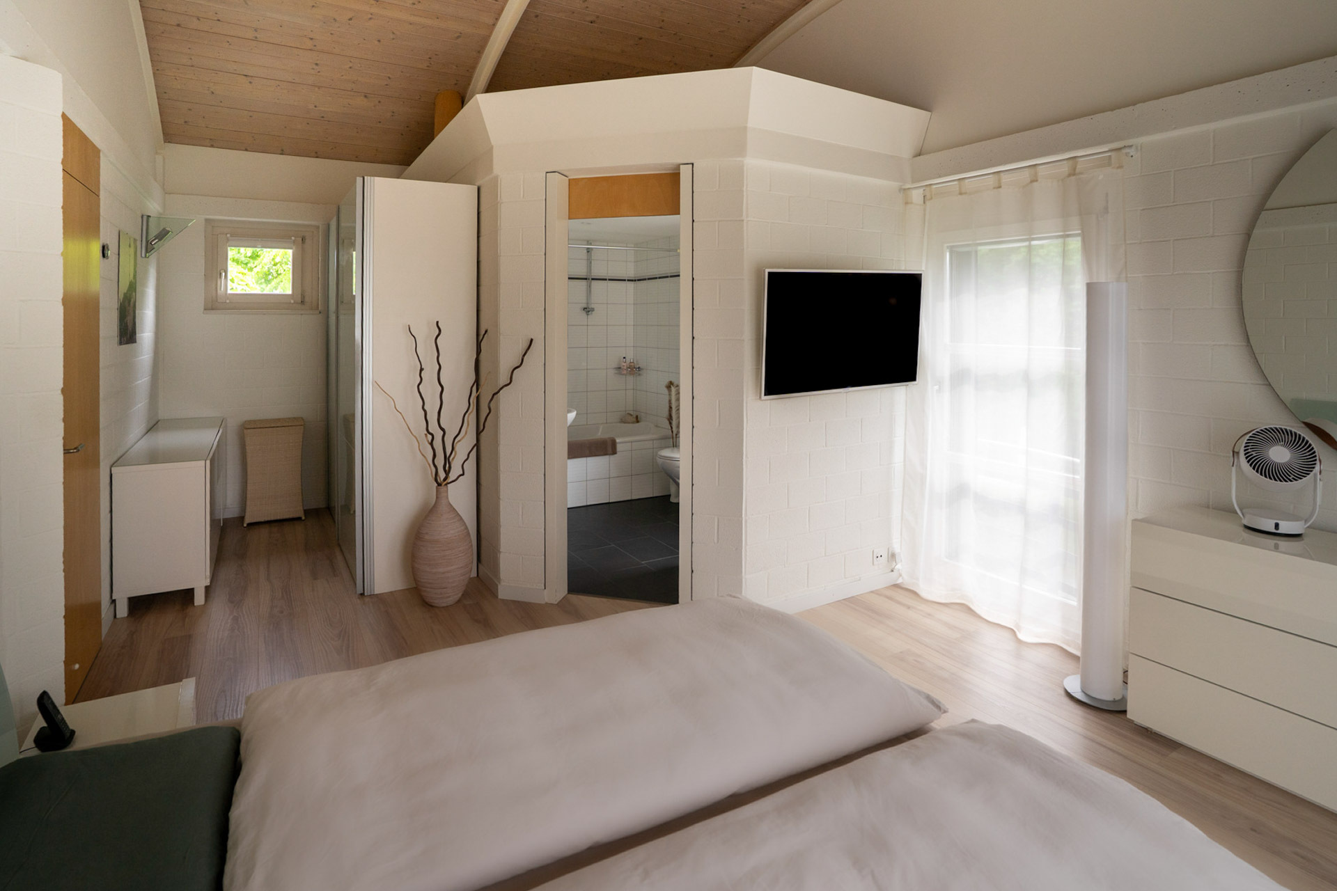 Interior view 5