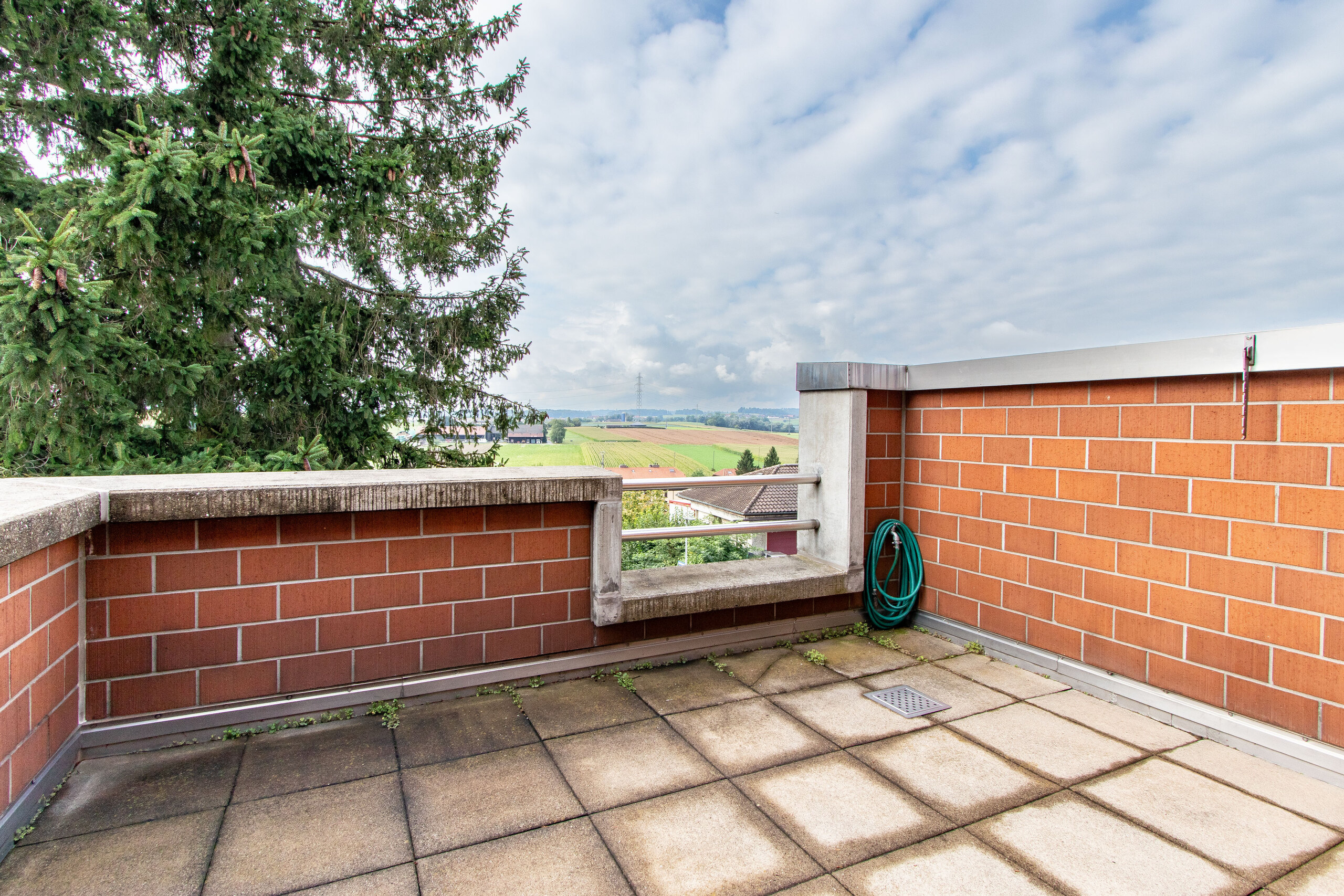 1er étage: terrasse vers dressing 1er étage: terrasse vers dressing