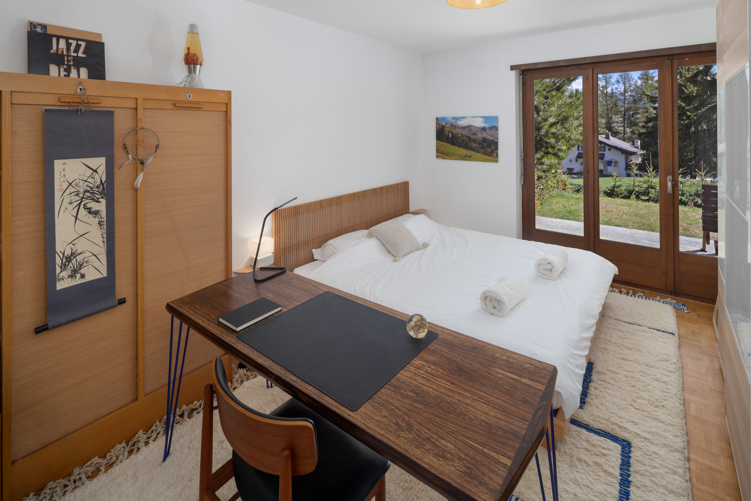 Interior view 9