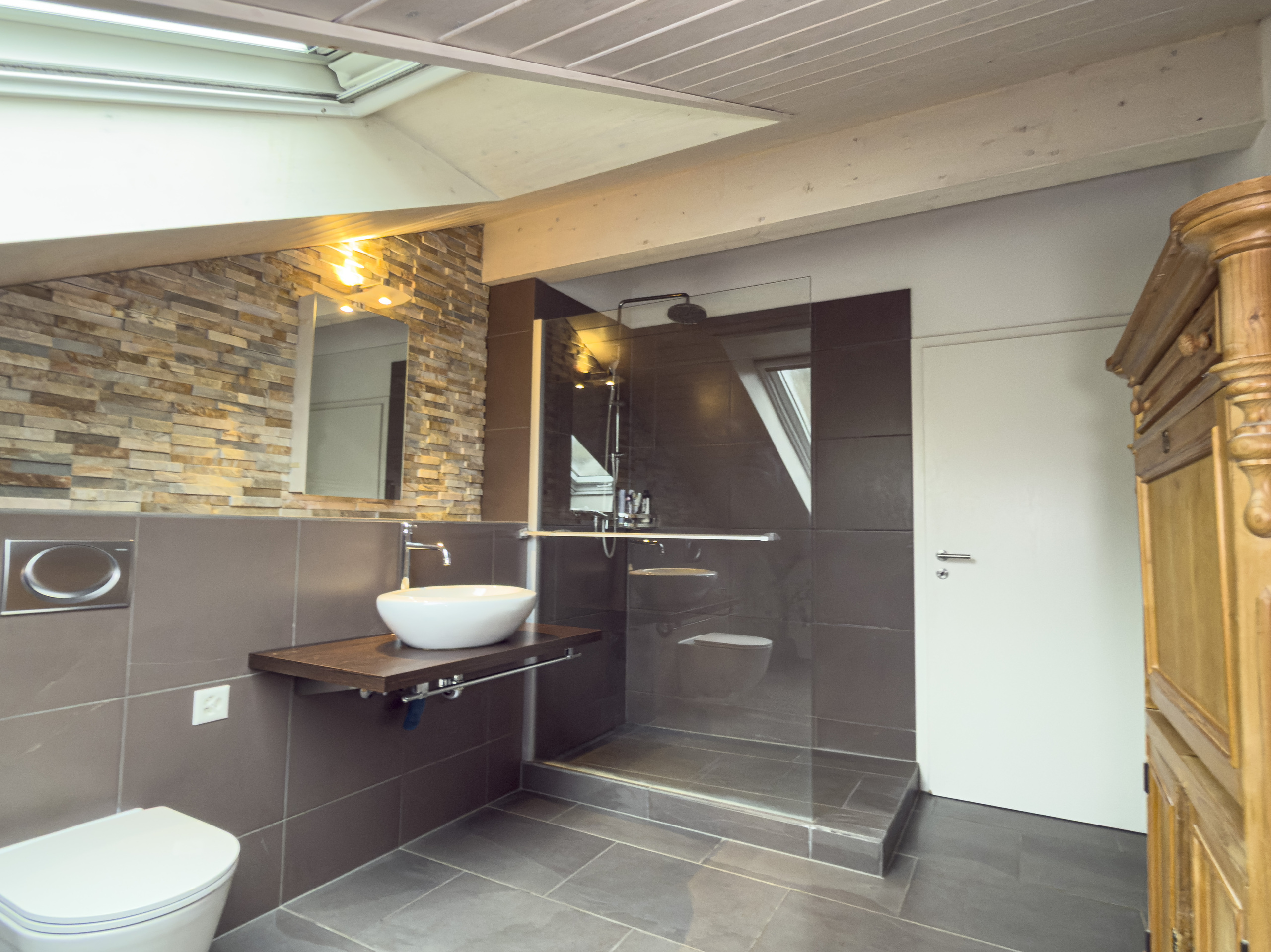 Badezimmer Dachgeschoss