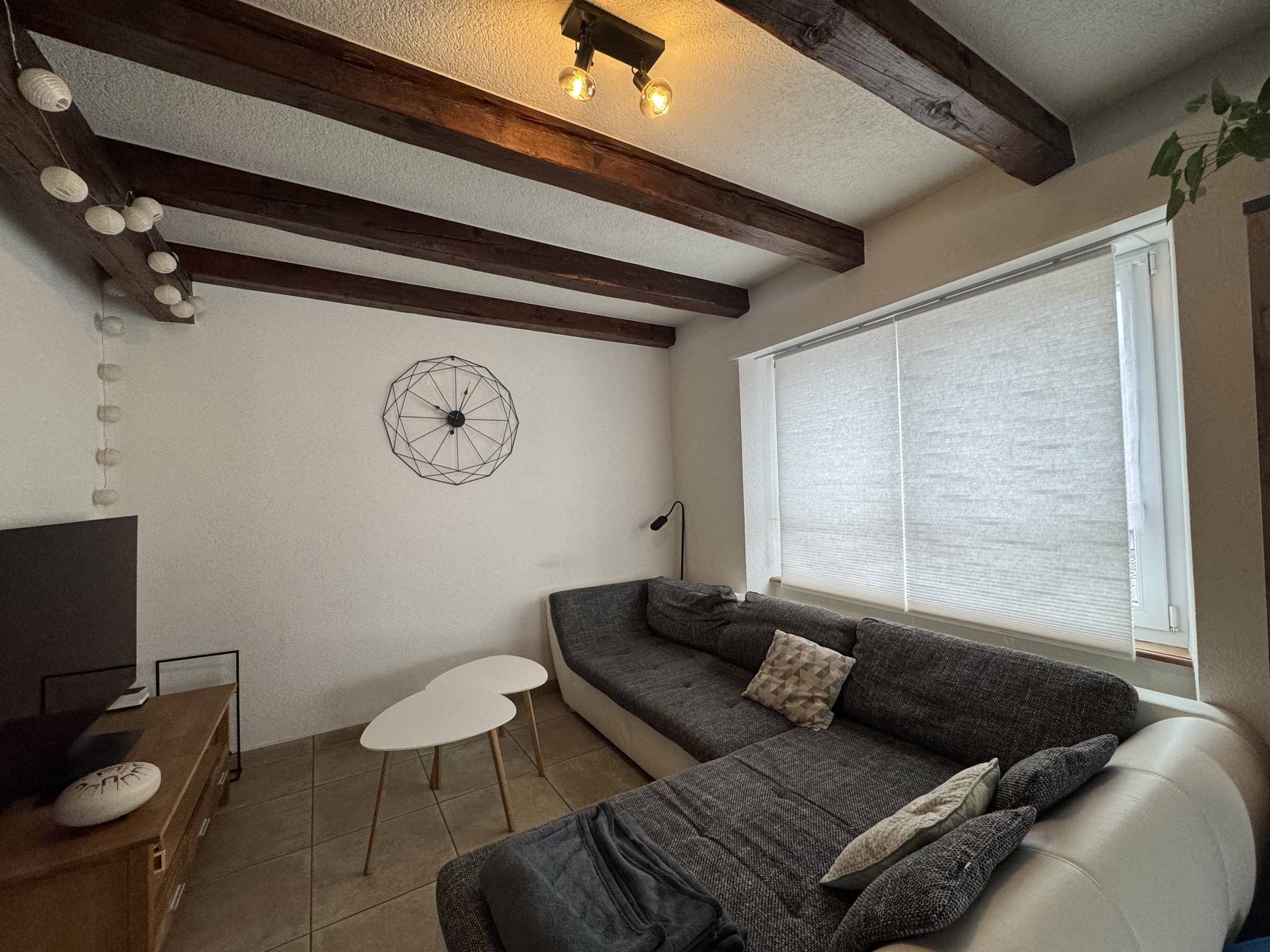 Interior view 4