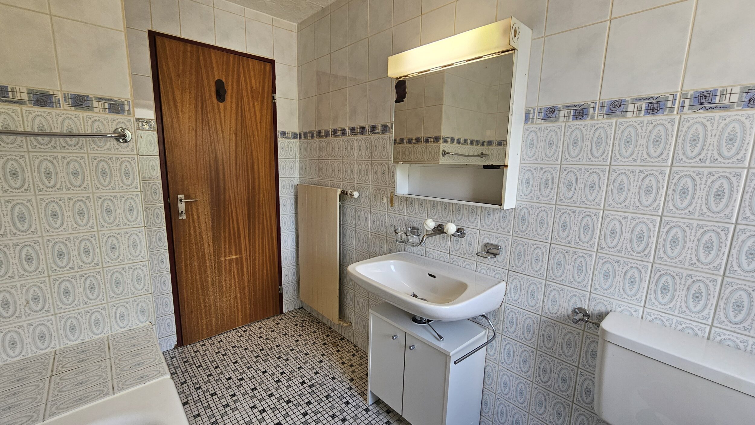 Picture 6