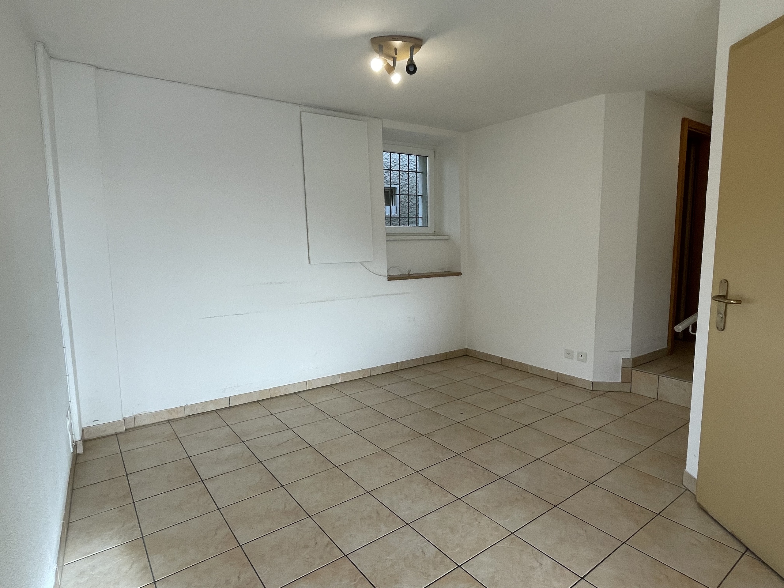 Parte salotto appartamento 1. piano Parte salotto appartamento 1. piano