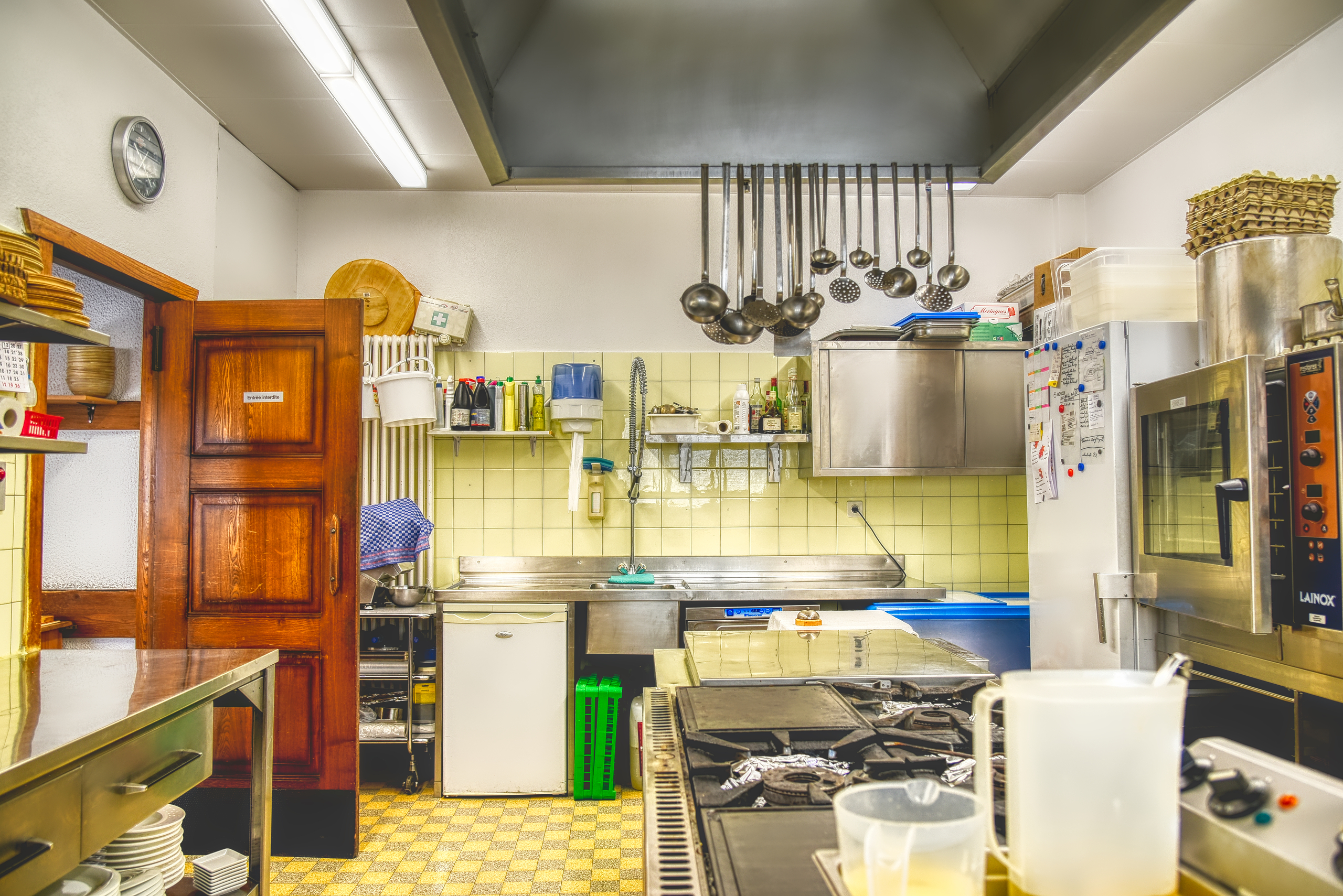 Restaurant Noës - Cuisine professionnelle équipée