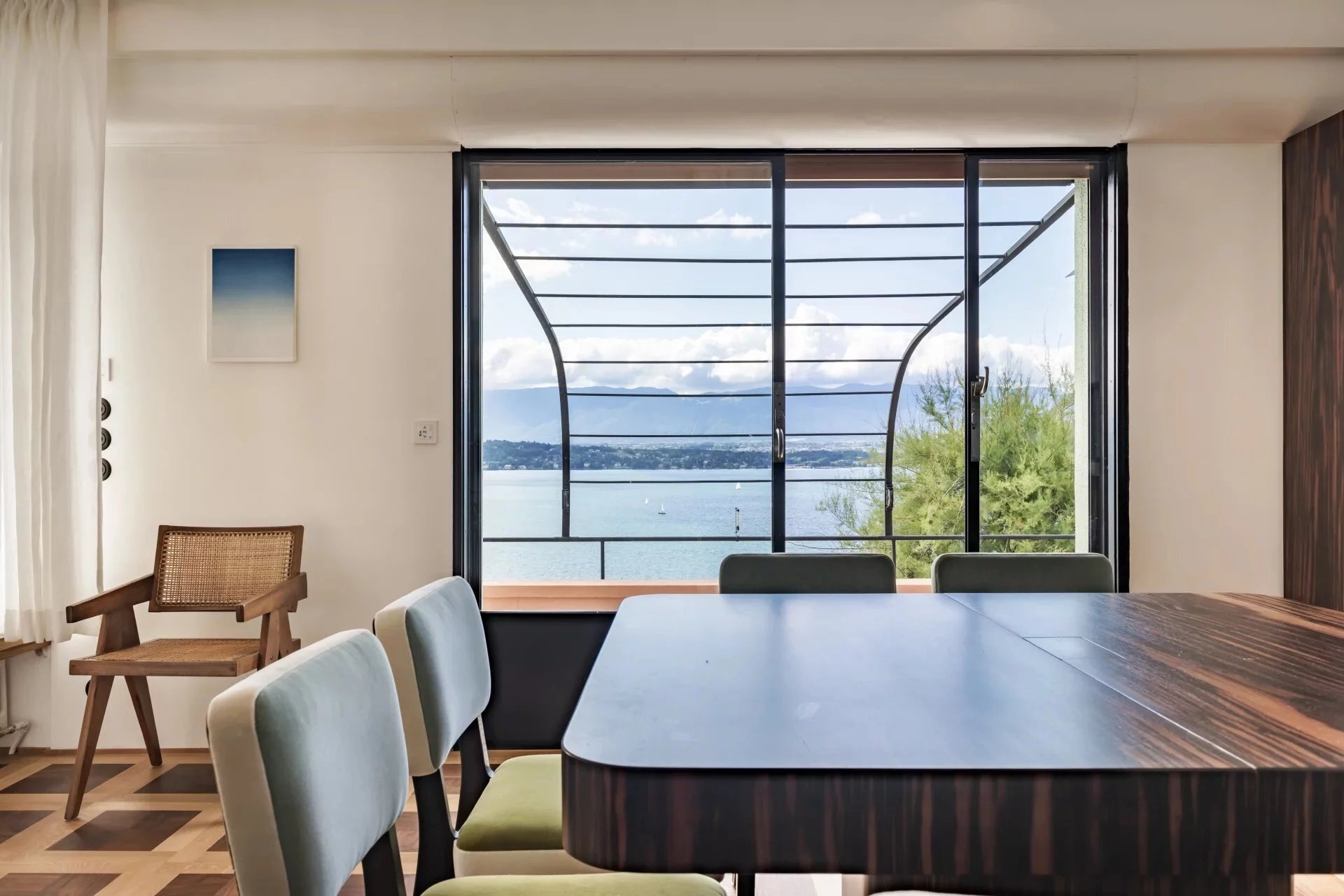 Picture 7