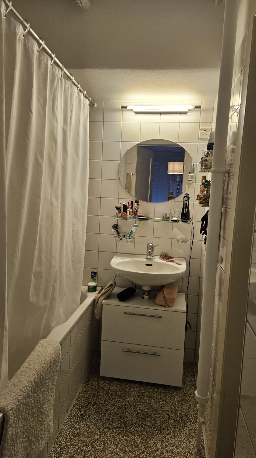 Picture 7