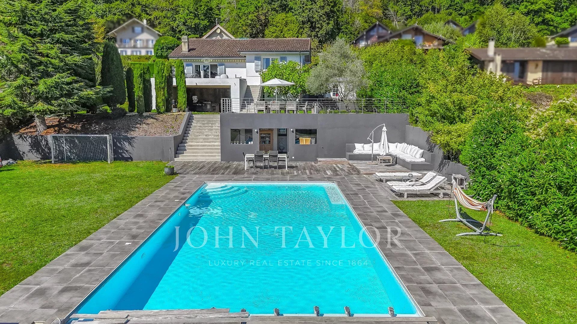 Premier coup d'oeil 2