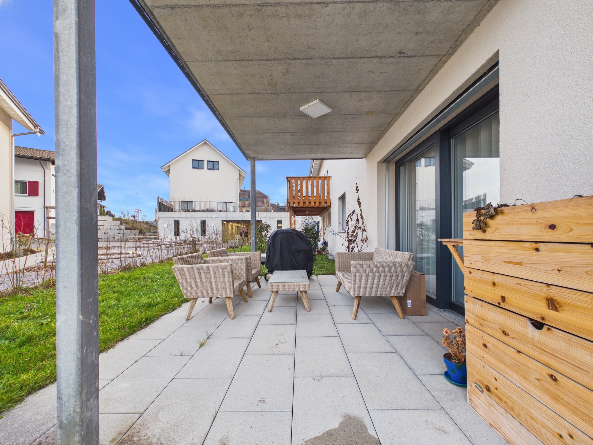 Gedeckter Gartensitzplatz