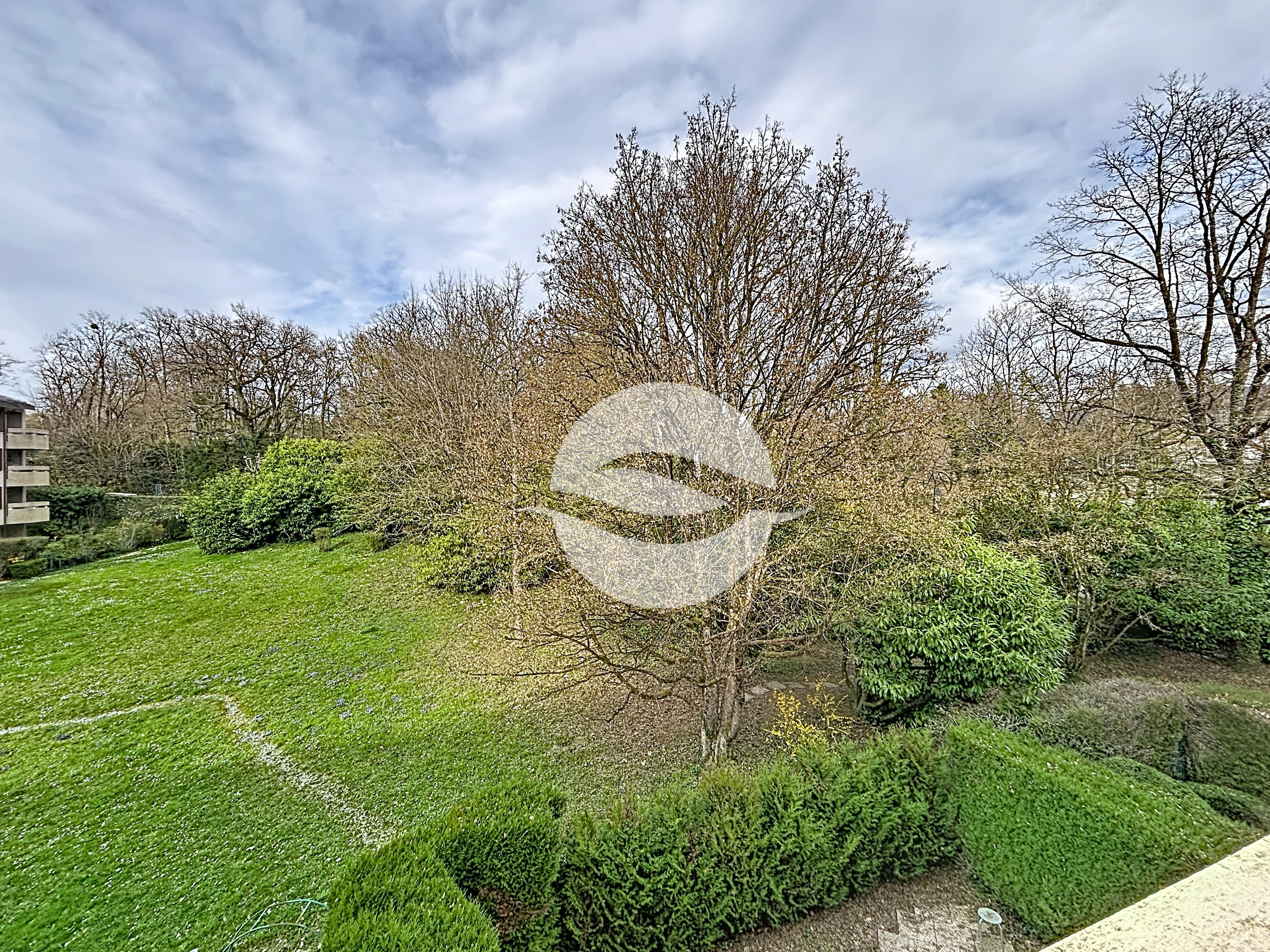 Vue depuis le balcon de la chambre parentale
