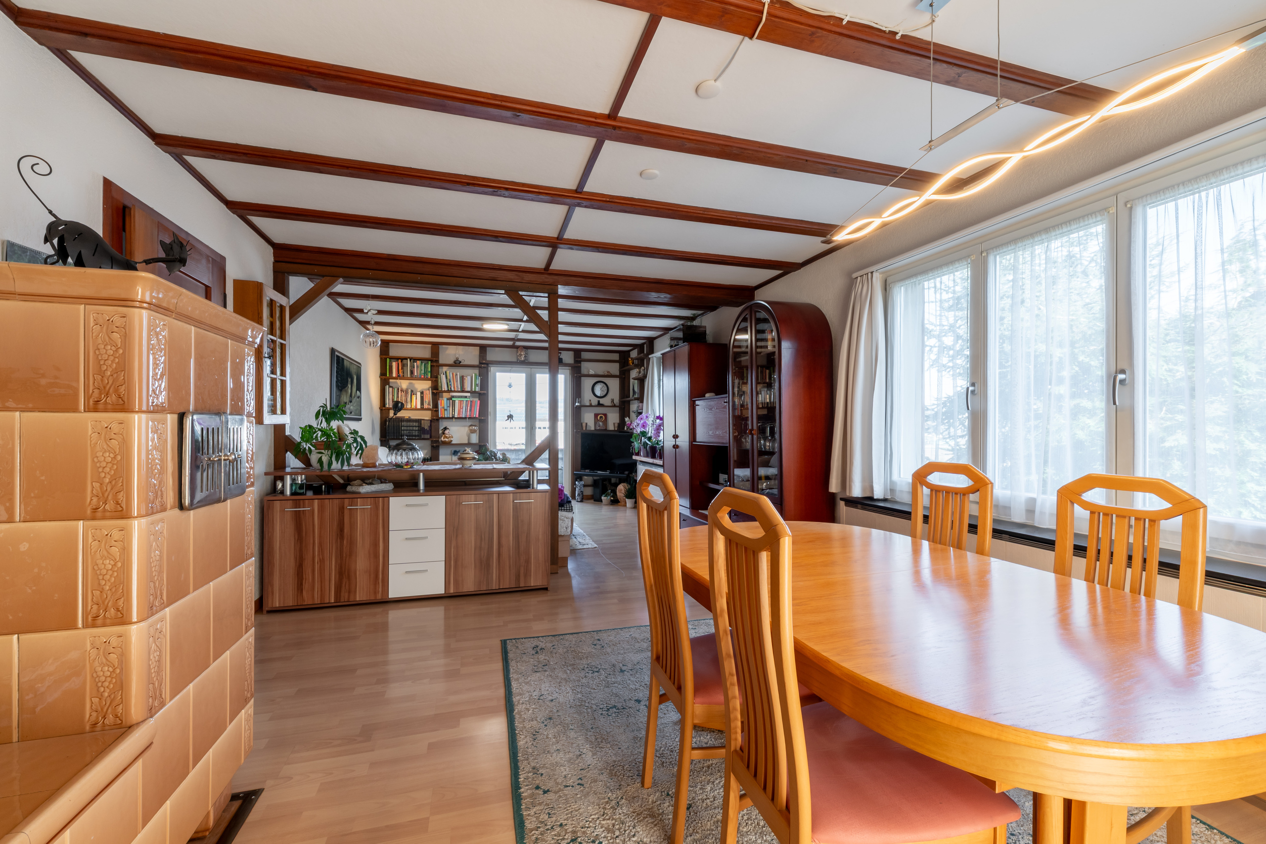 Wohnzimmer mit Kachelofen Wohnzimmer mit Kachelofen