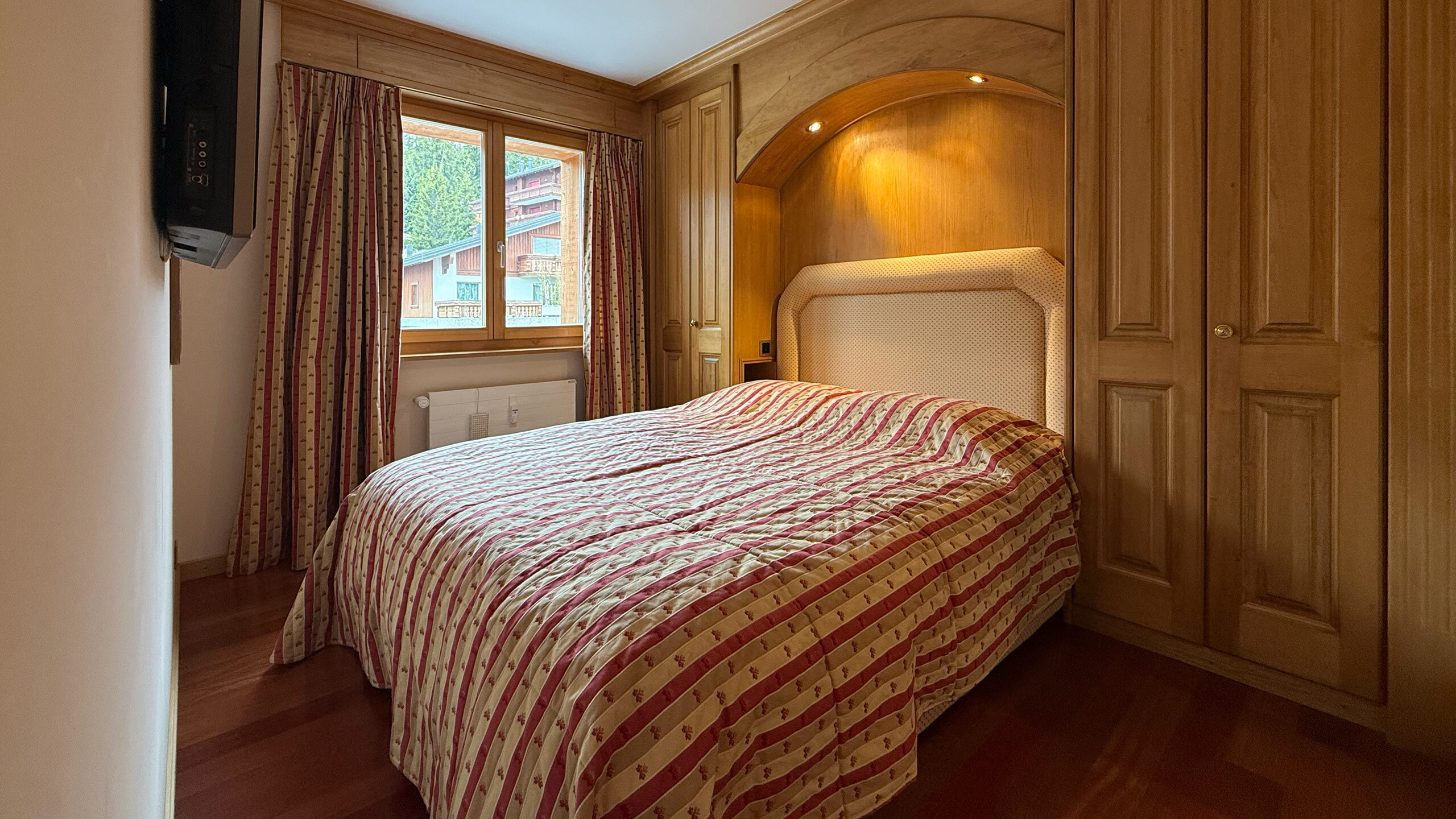 Chambre principale (lit double)