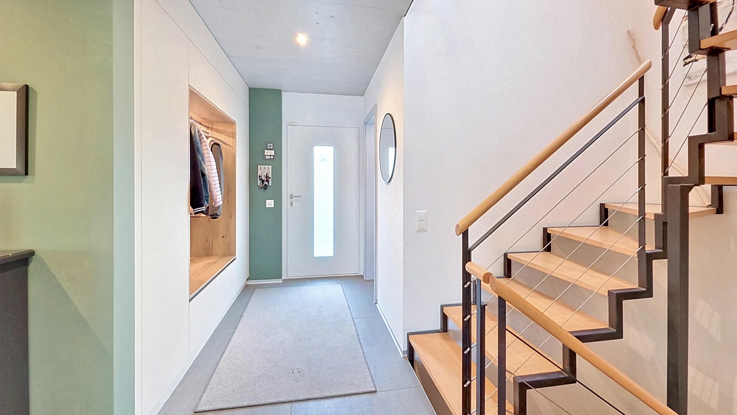 Hall / penderie - rez