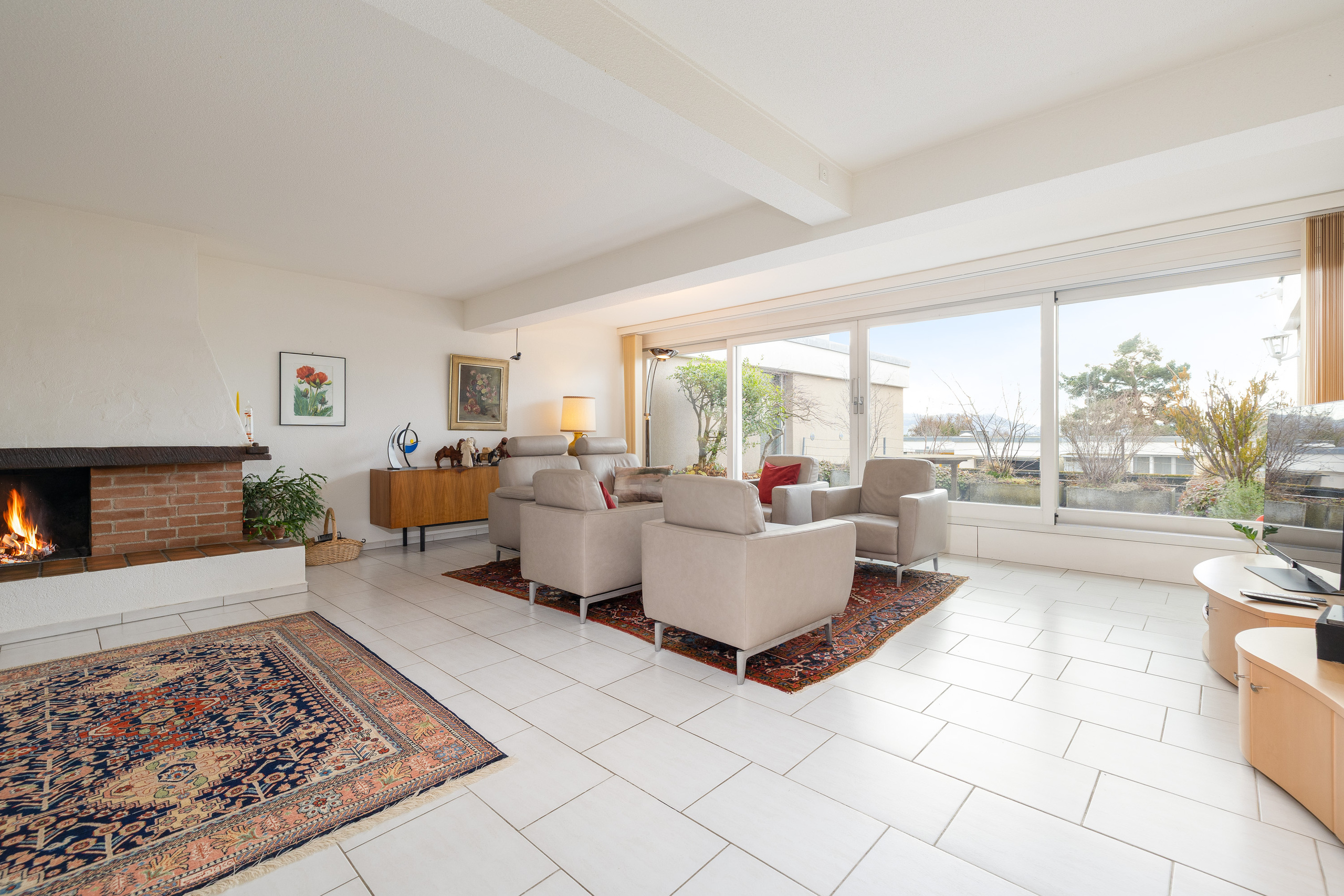 [!form_picture_interior_big!] 1