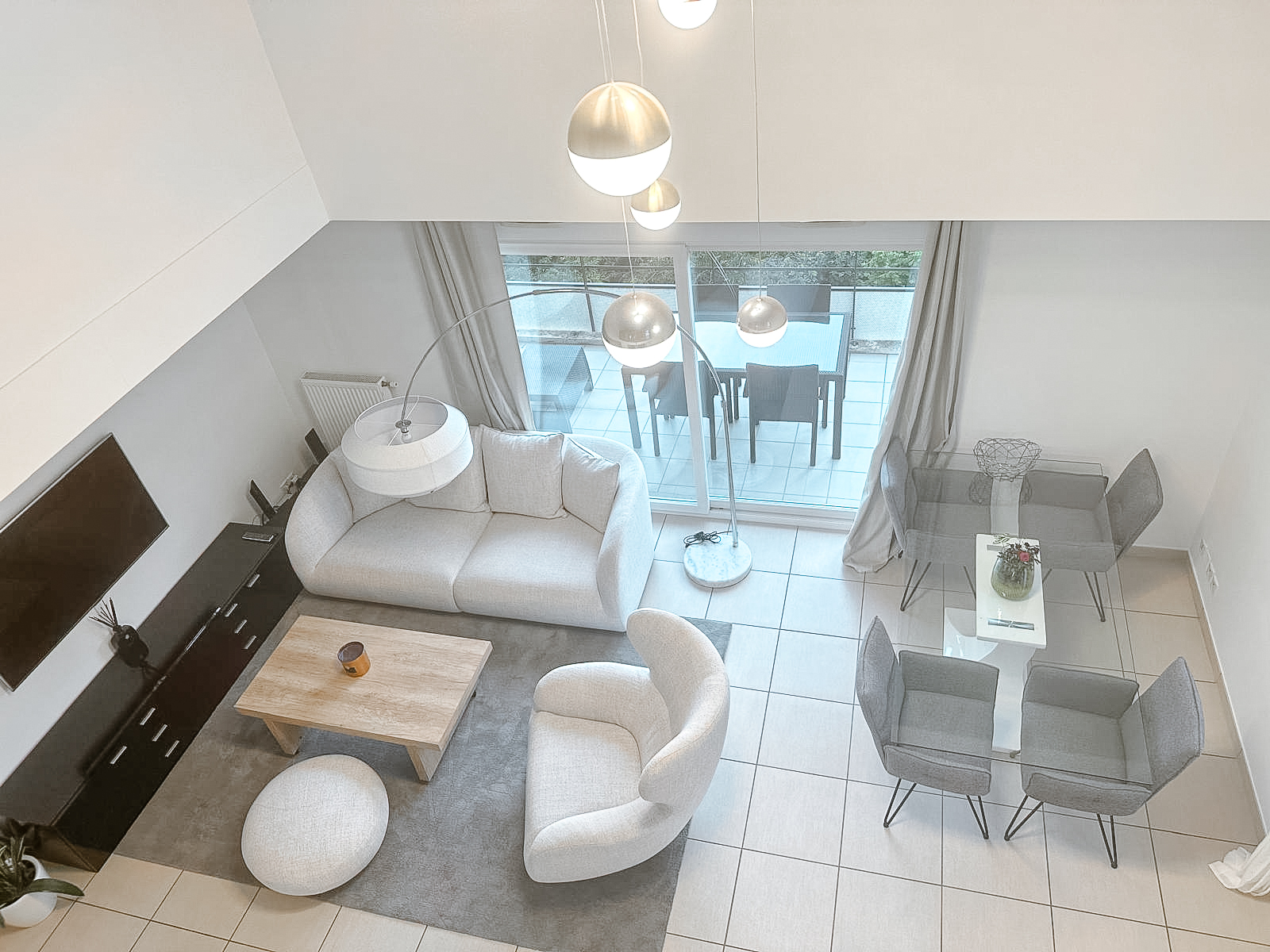 Interior view 2