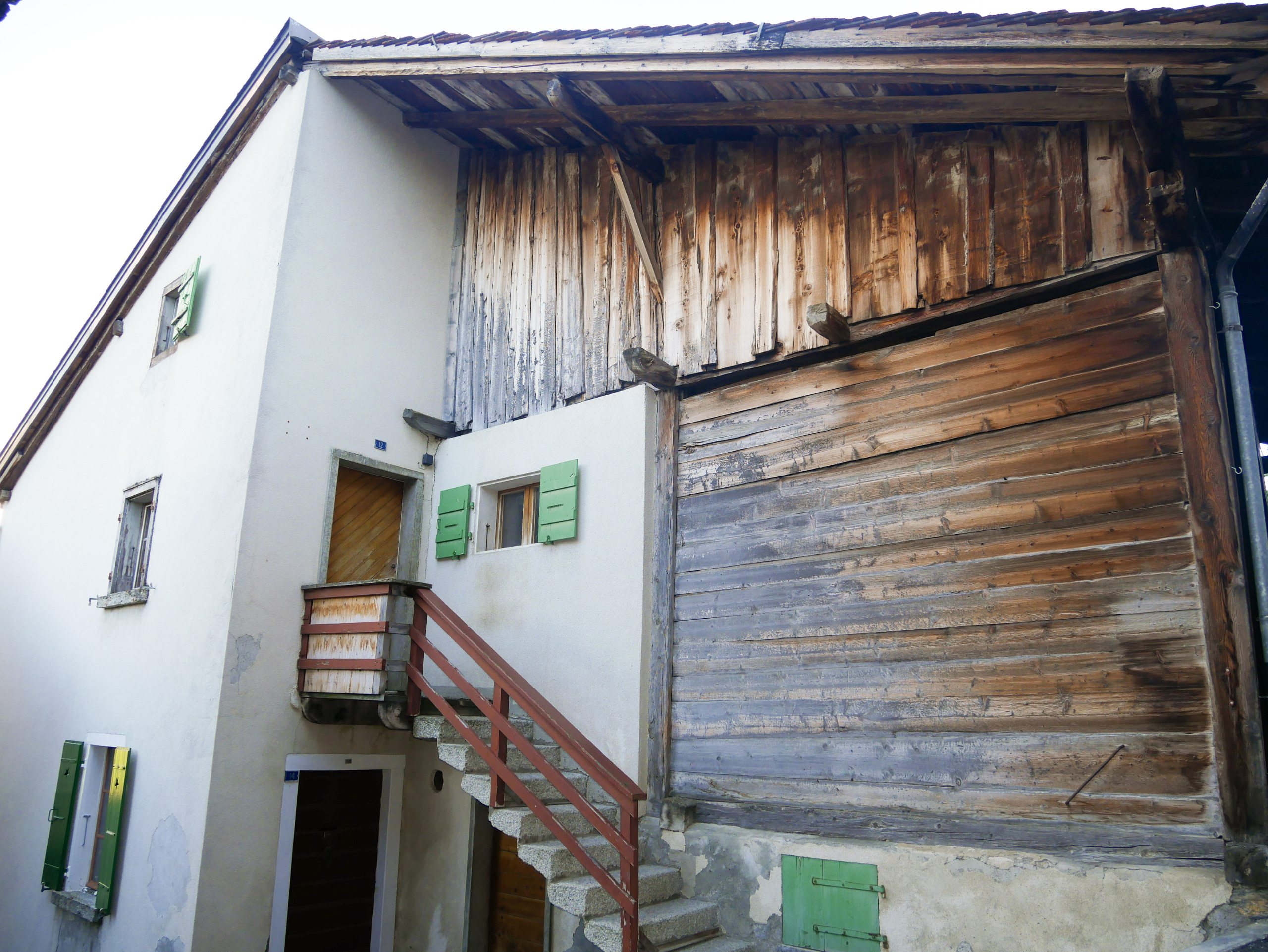Exterior view 9