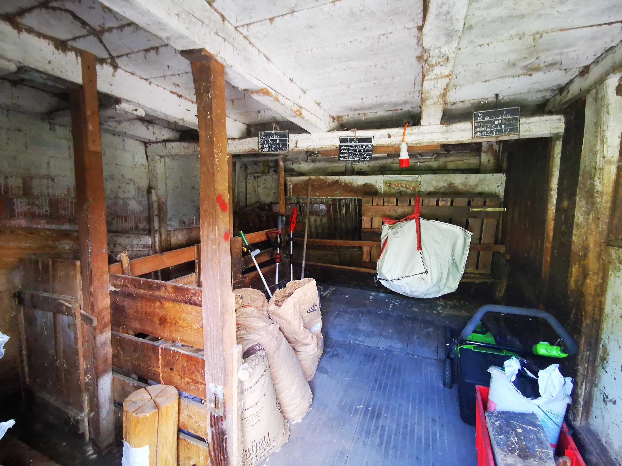 Stallanteil innen Stallanteil innen